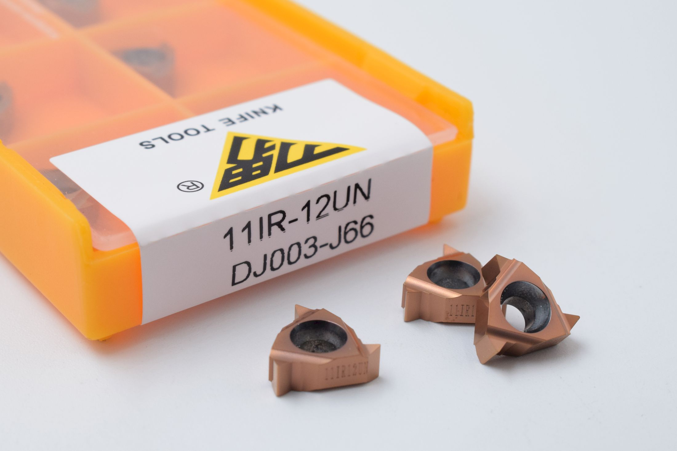 11IR12UN DJ003-J66