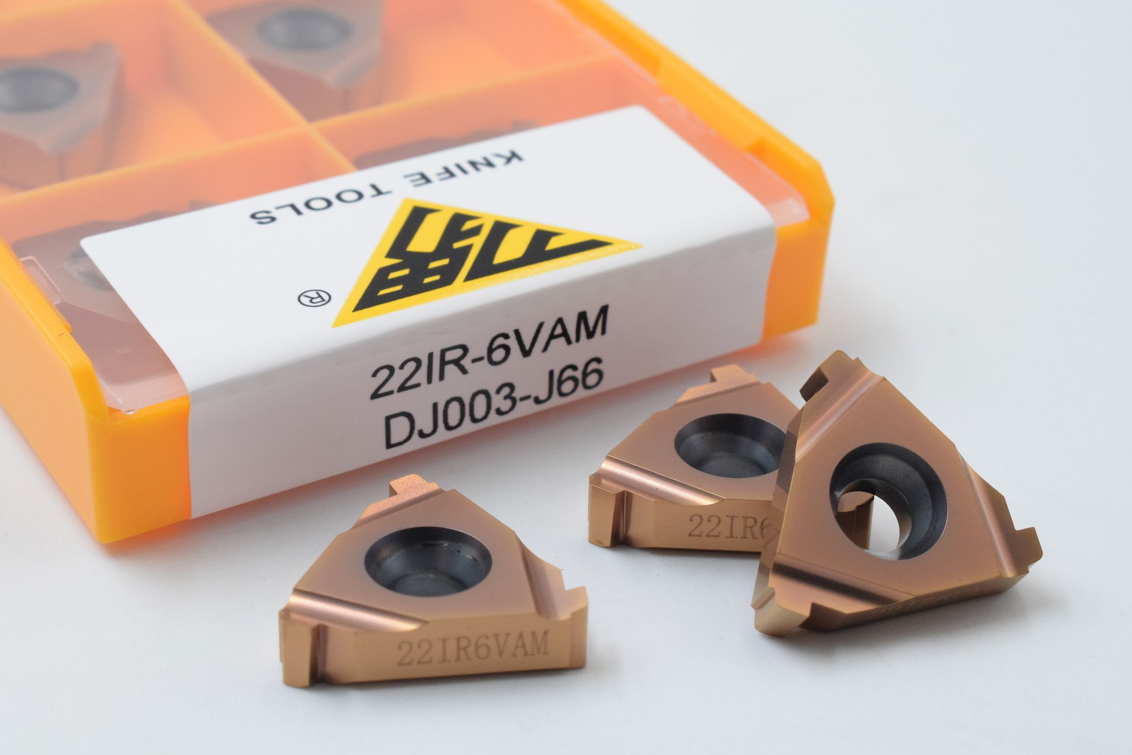 22IR6VAM DJ003-J66