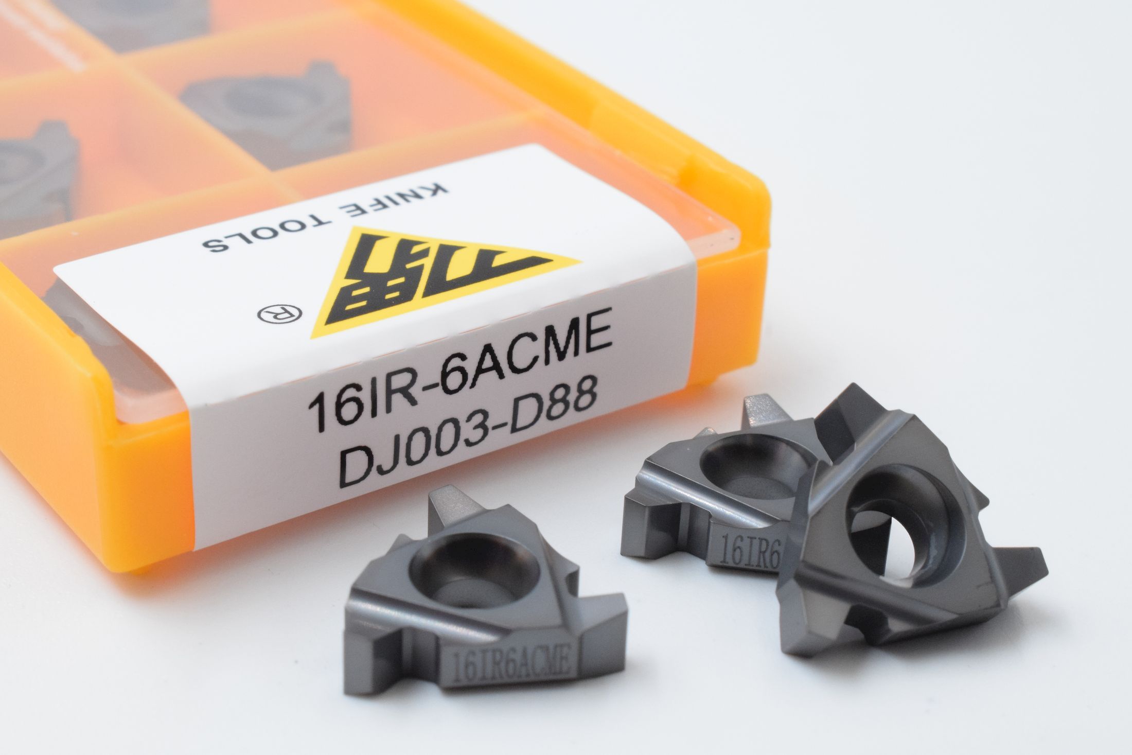 16IR6ACME DJ003-D88