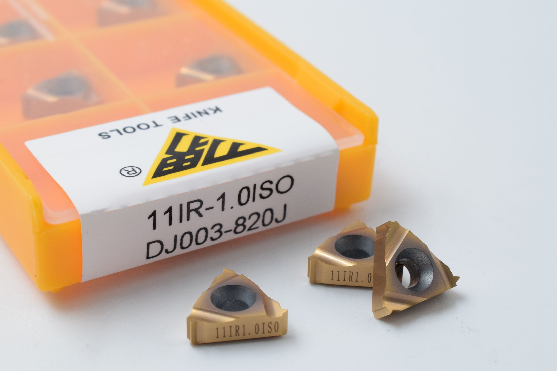 11IR1.0ISO DJ003-820J