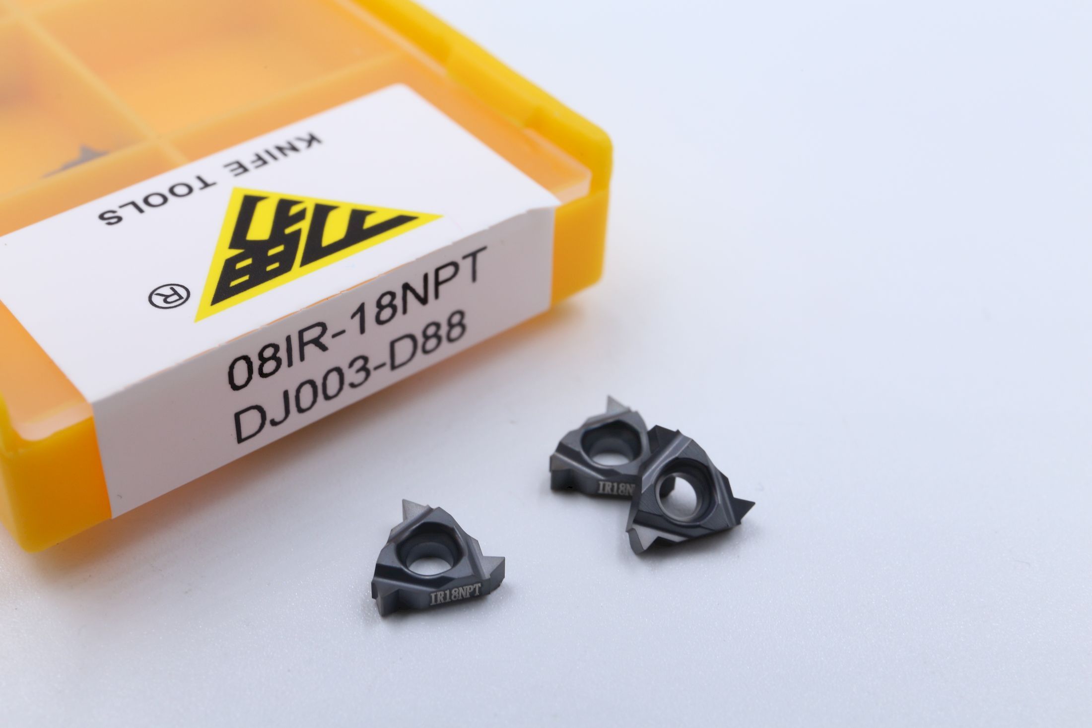 08IR18NPT DJ003-D88