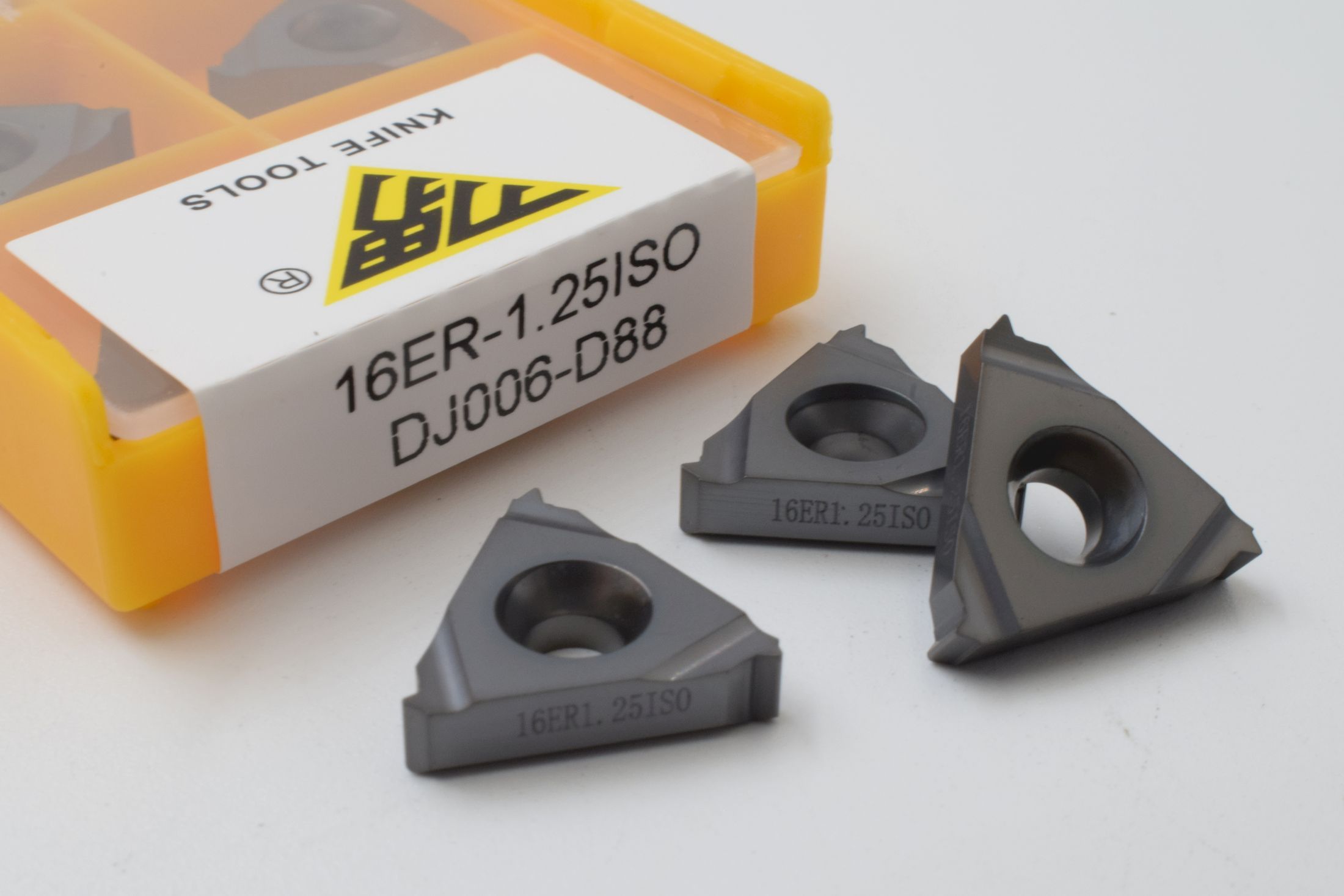 16ER1.25ISO DJ006-D88