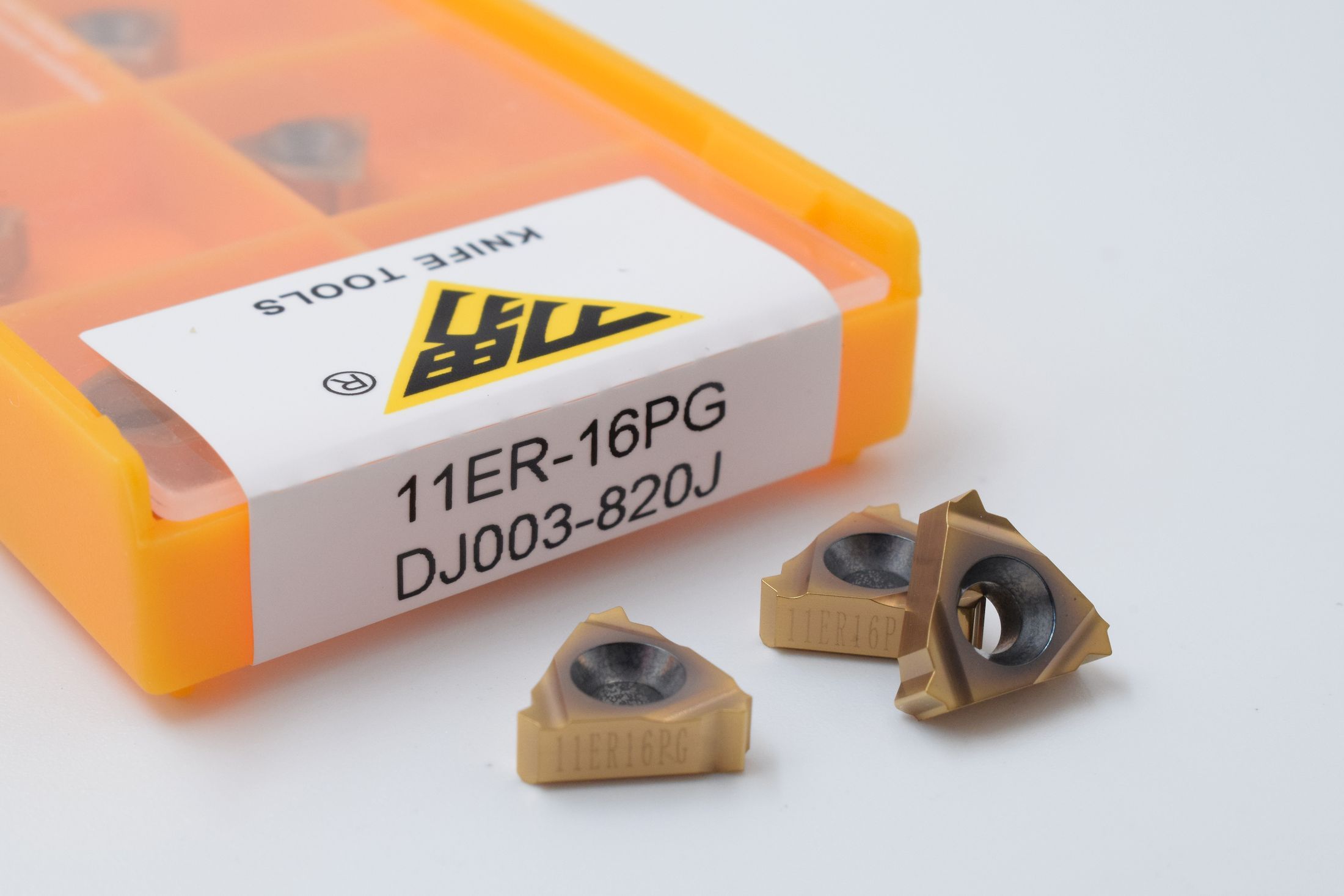 11ER16PG DJ003-820J