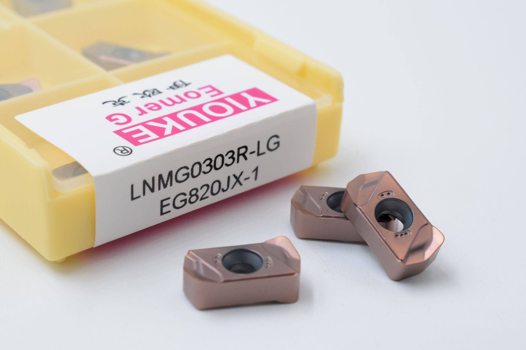 LNMG0303R-LG EG820JX-1