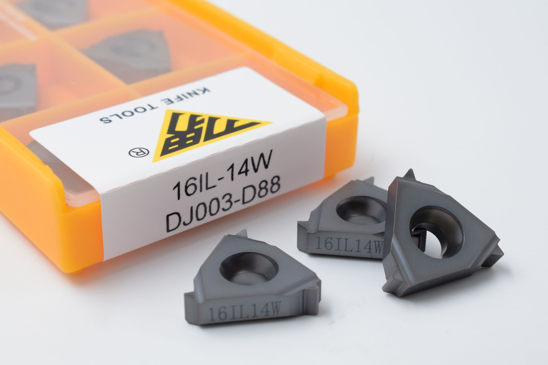 16IL14W DJ003-D88