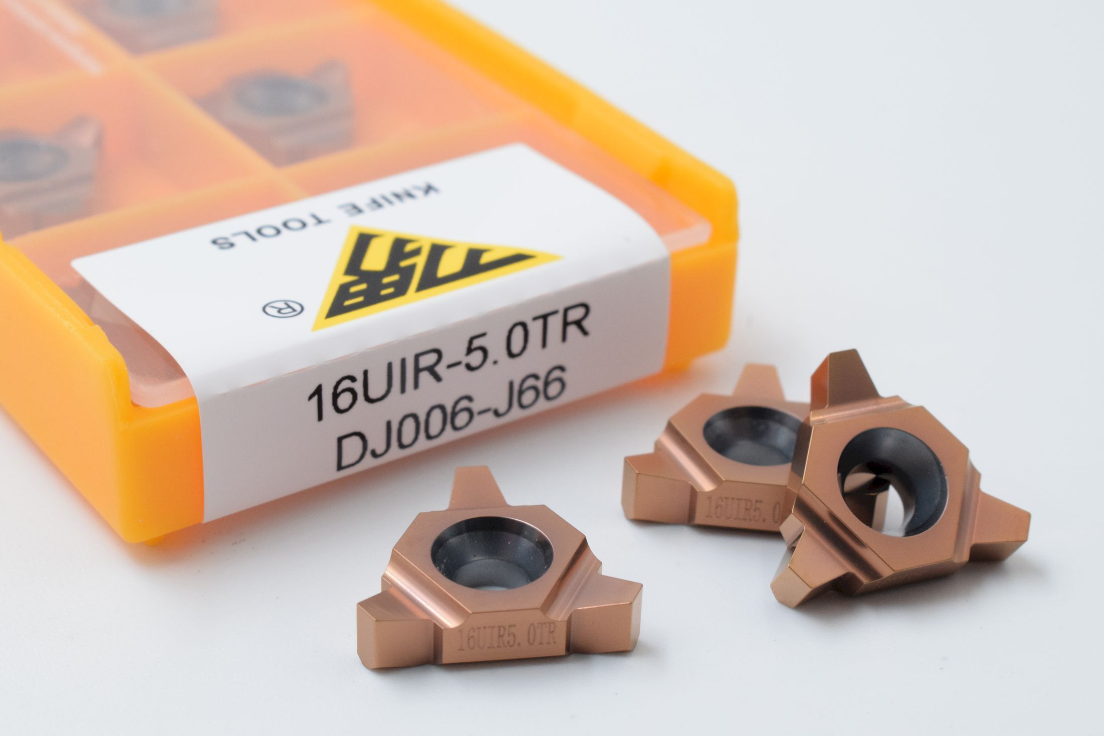16UIR5.0TR DJ006-J66