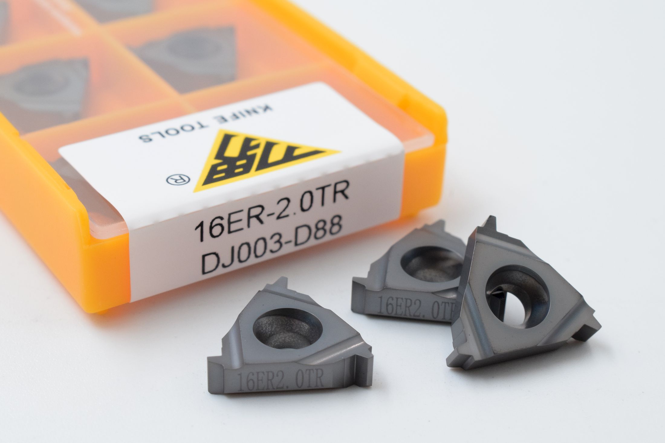 16ER2.0TR DJ003-D88