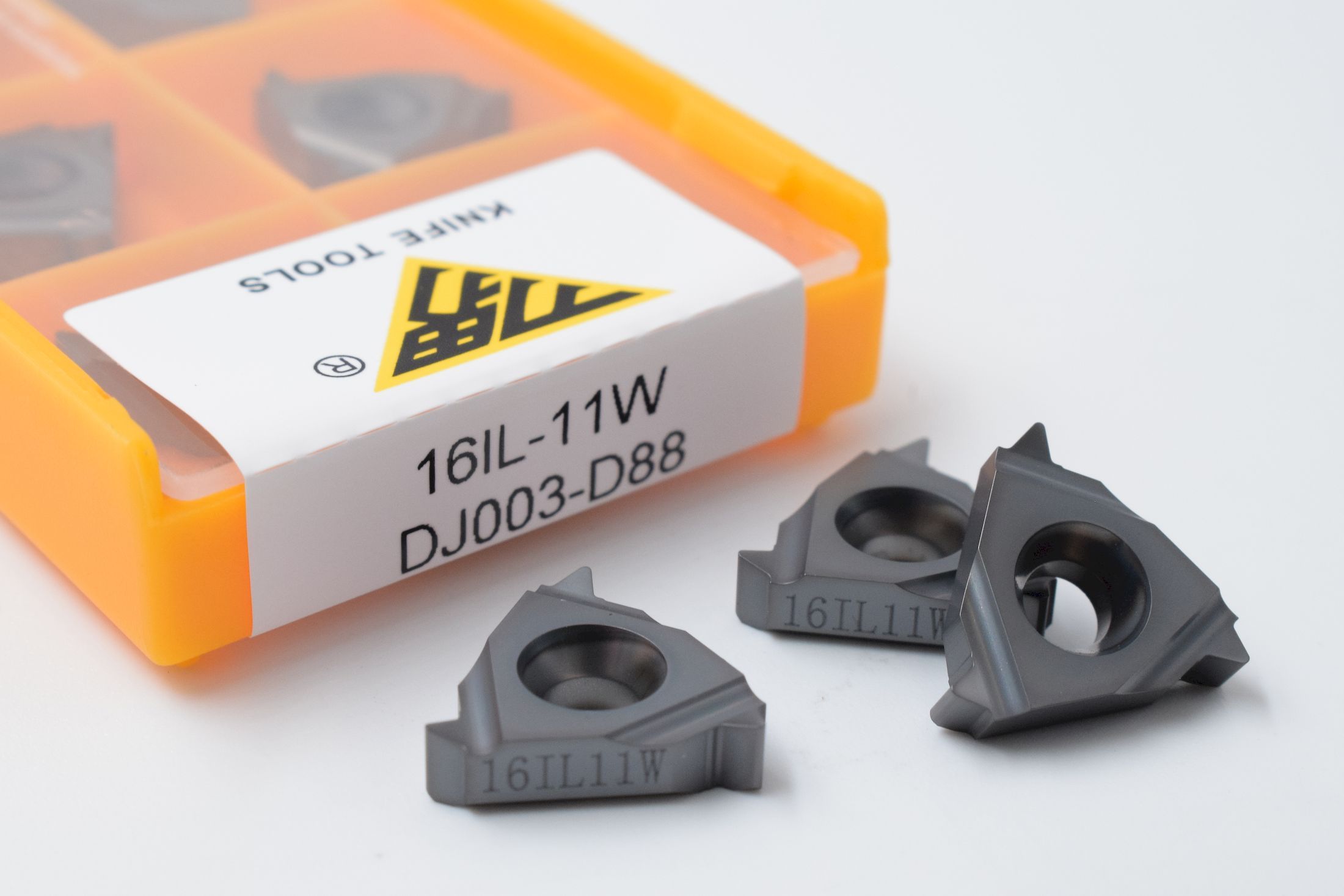 16IL11W DJ003-D88