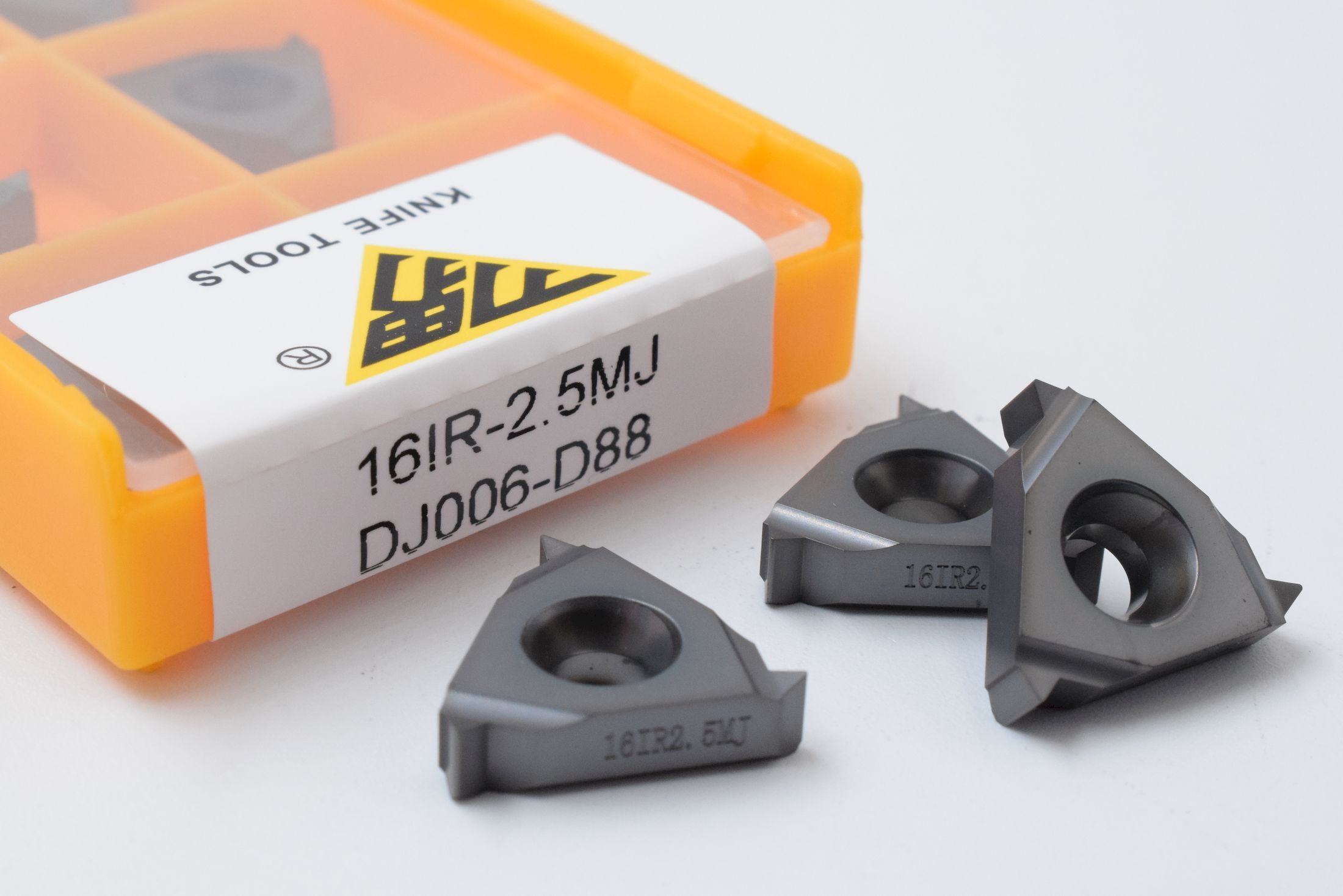 16IR2.5MJ DJ006-D88