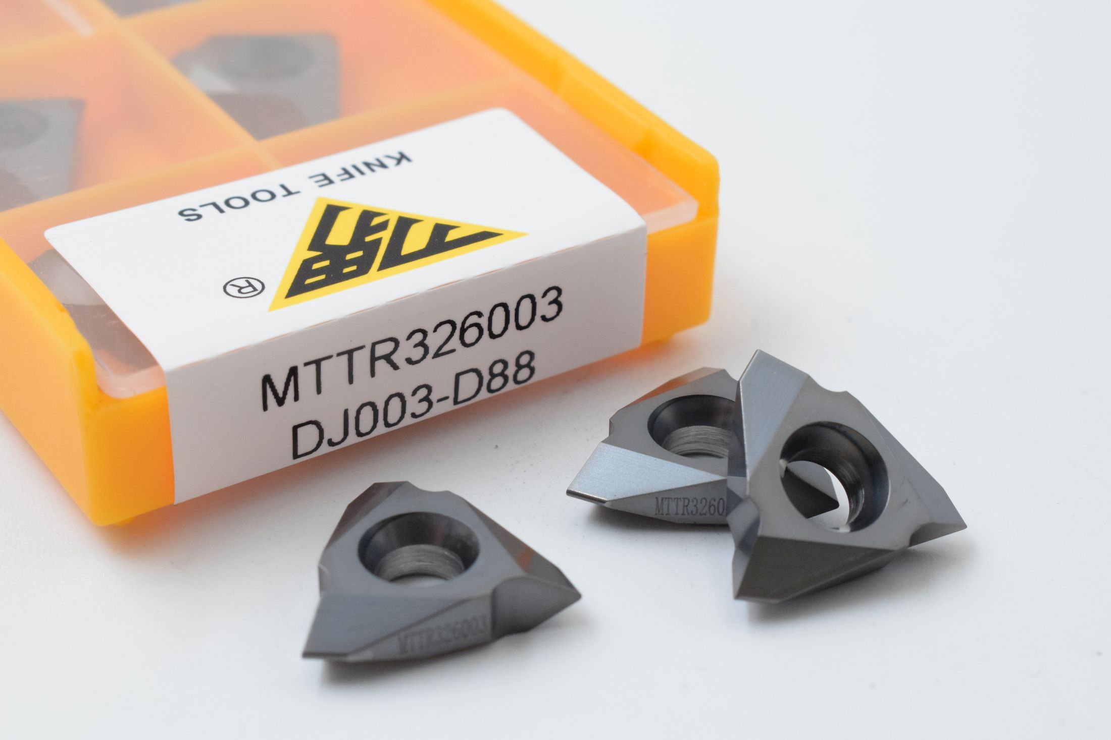 MTTR326003 DJ003-D88