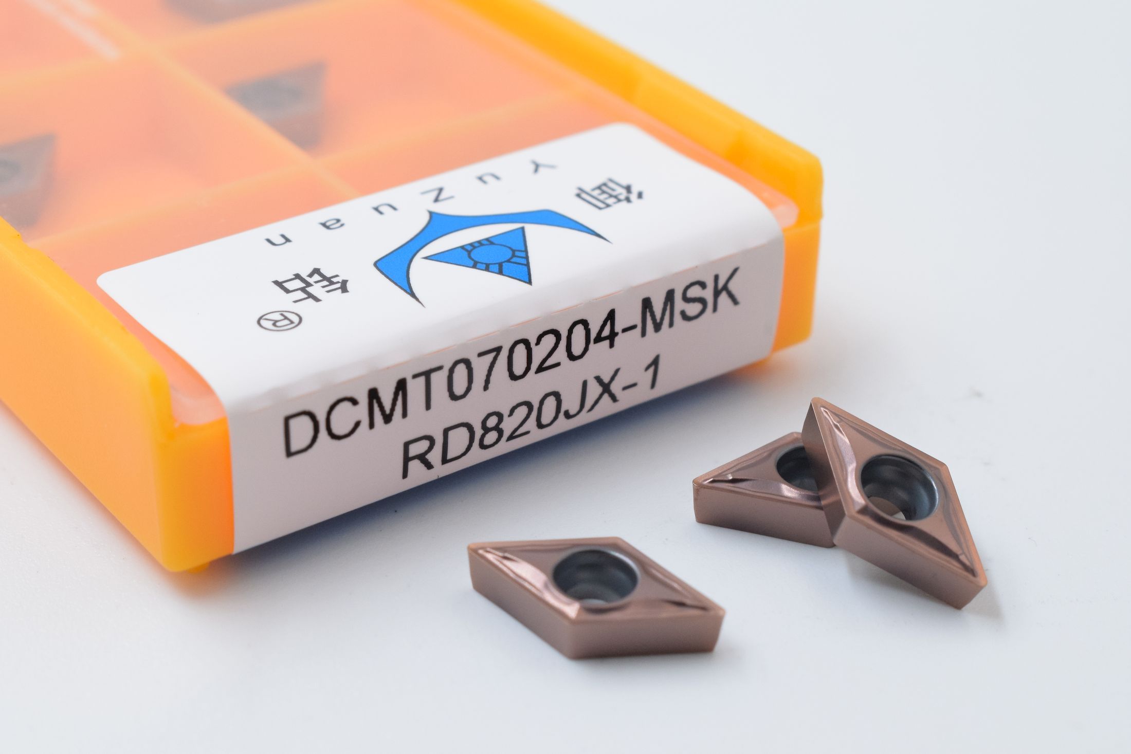 DCMT070204-MSK RD820JX-1