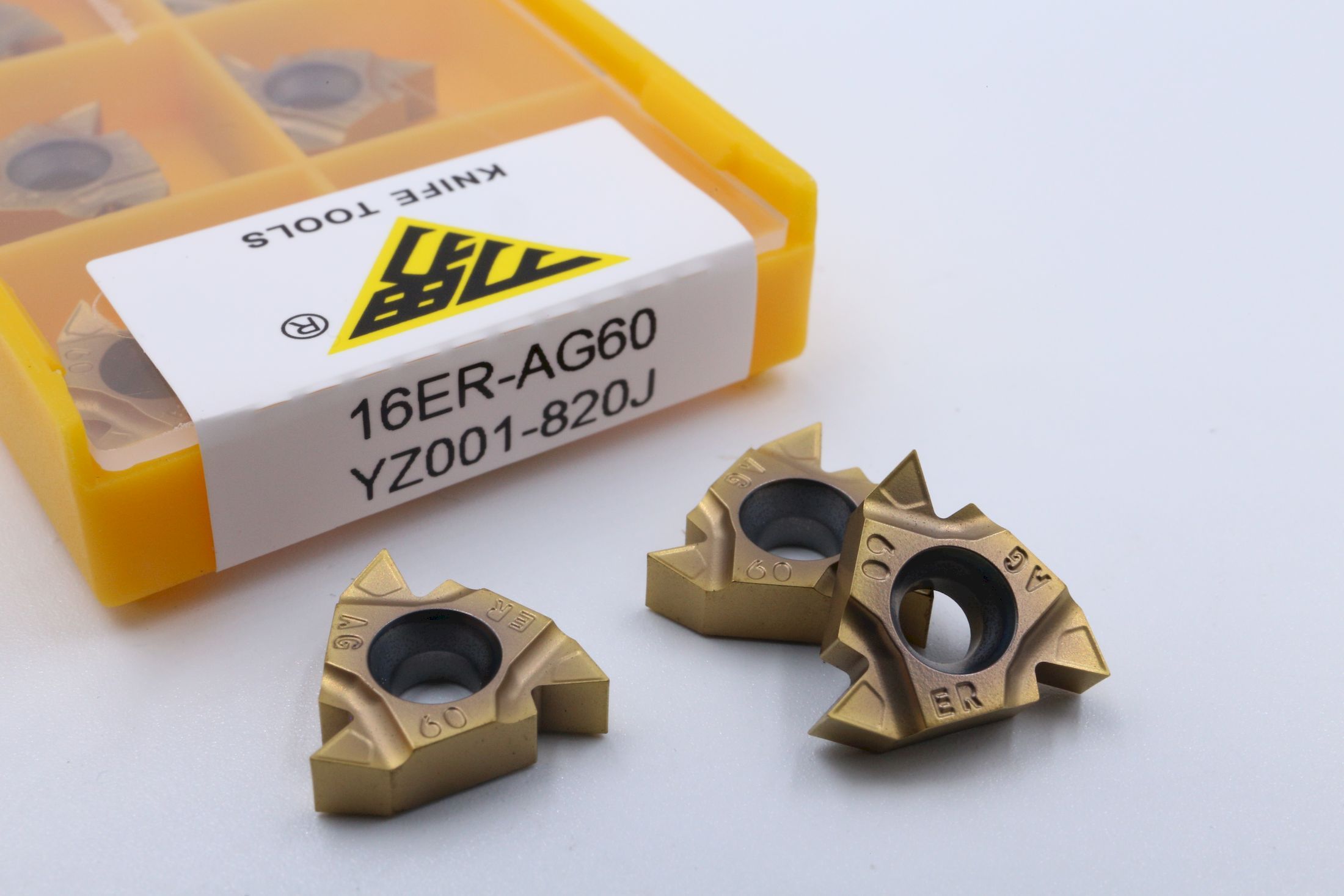 16ERAG60 YZ001-820J