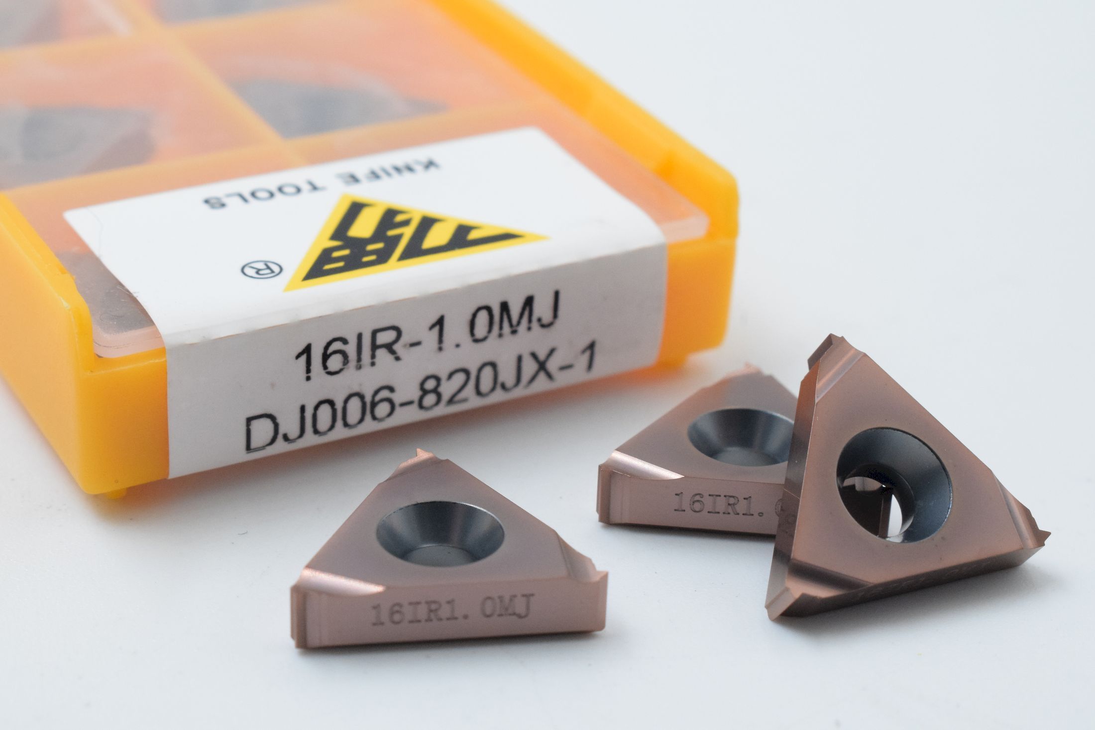 16IR1.0MJ DJ006-820JX-1