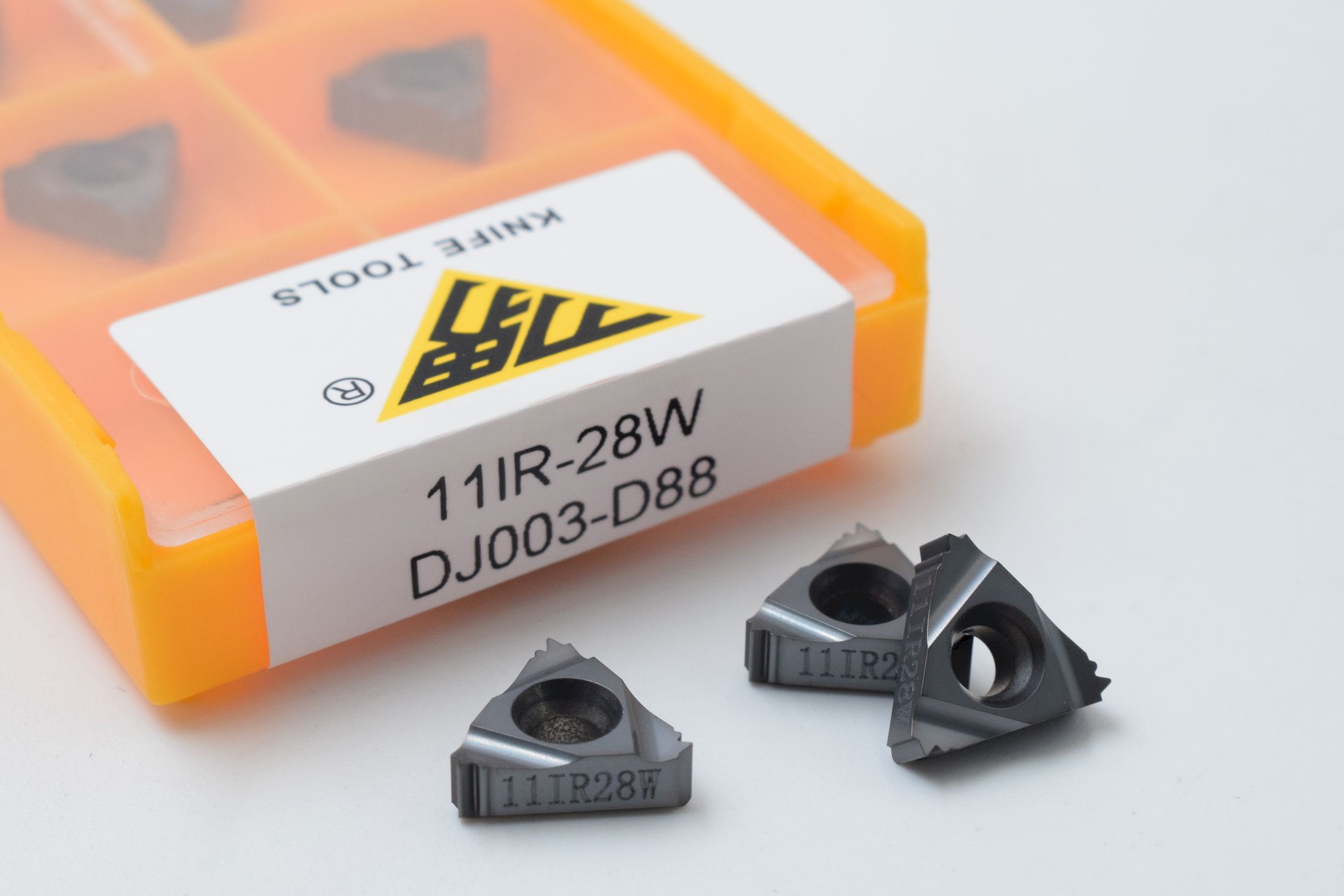 11IR28W DJ003-D88