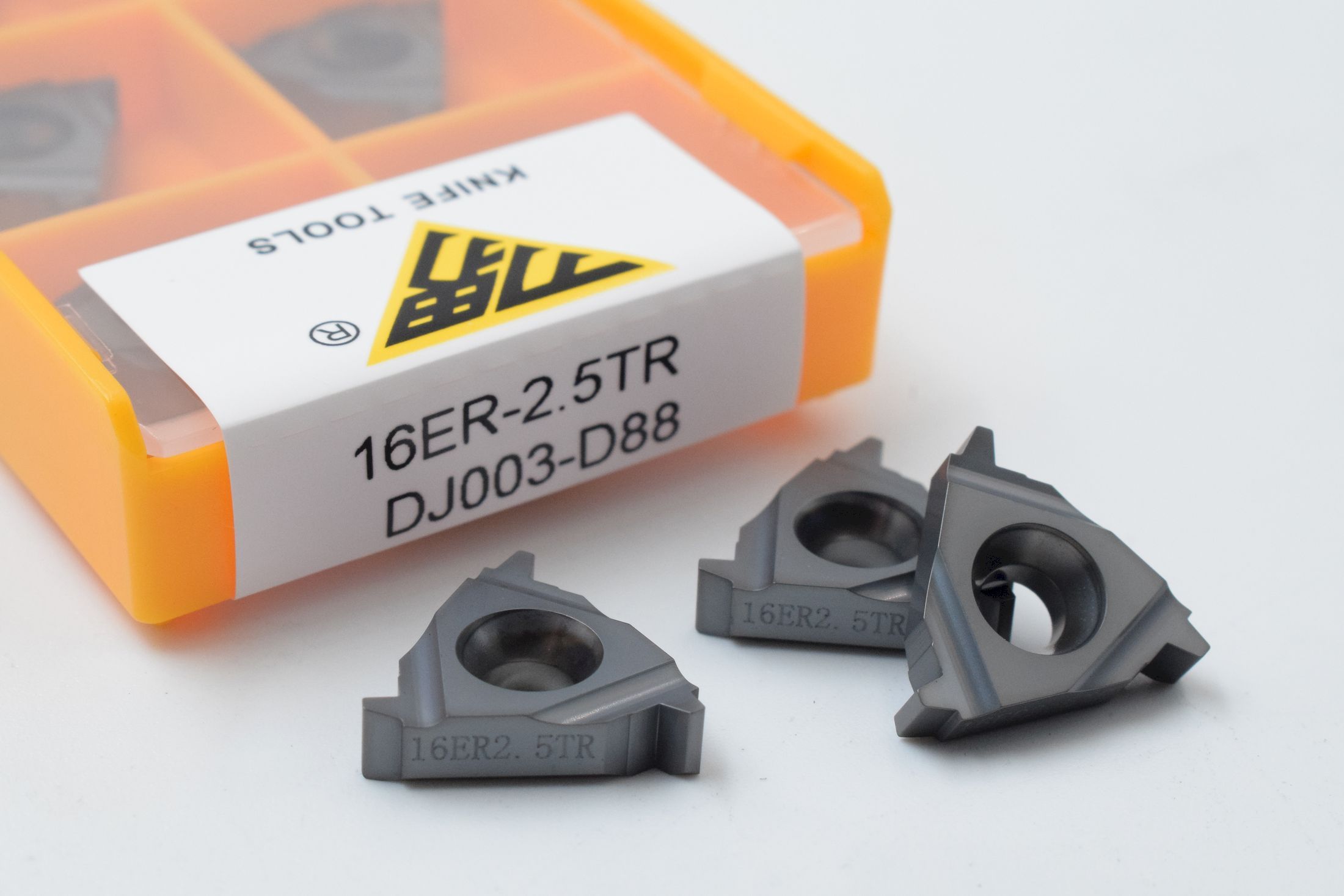 16ER2.5TR DJ003-D88