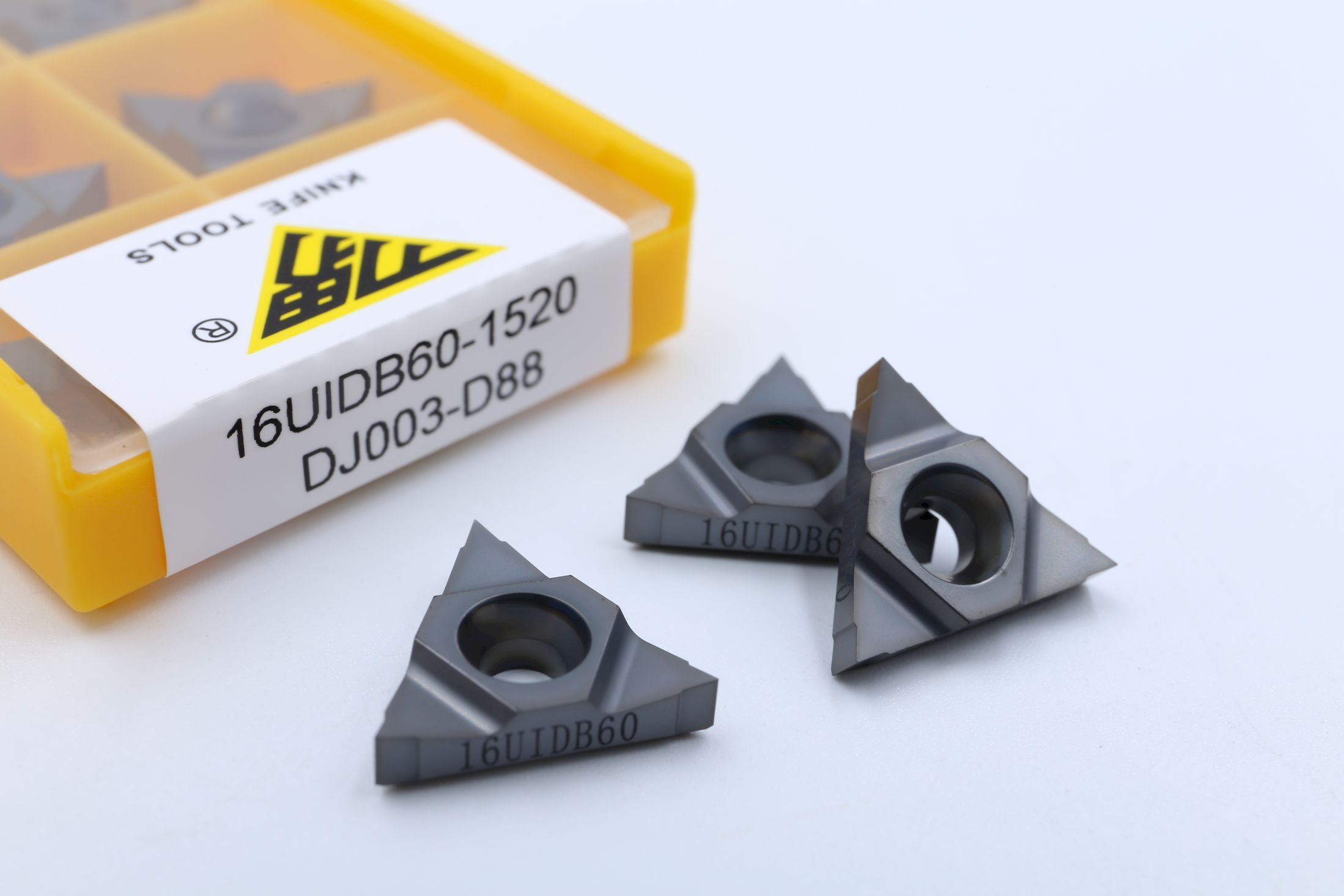 16UIDB60-1520 DJ003-D88