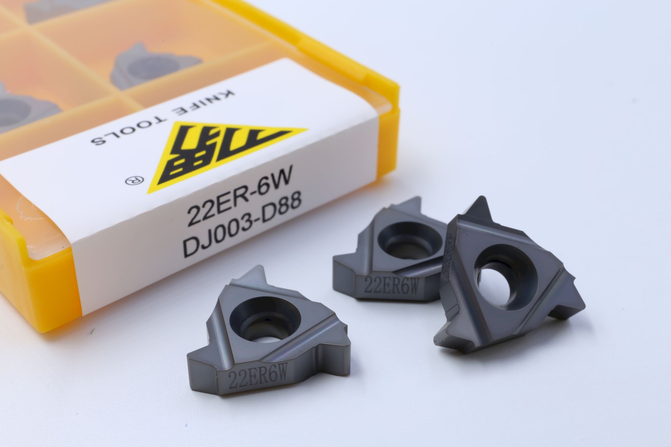 22ER6W DJ003-D88