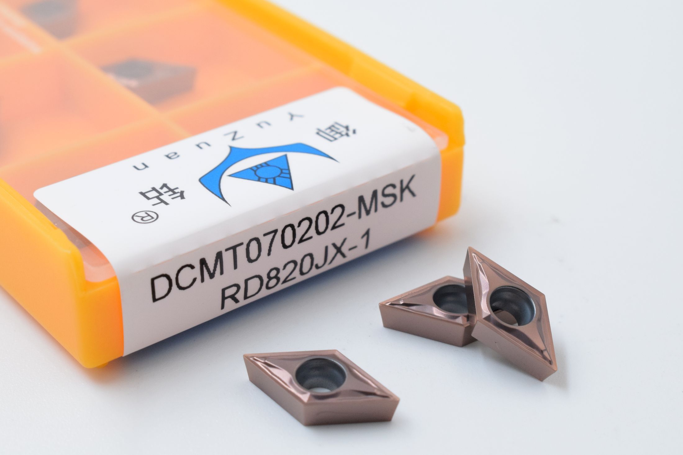 DCMT070202-MSK RD820JX-1