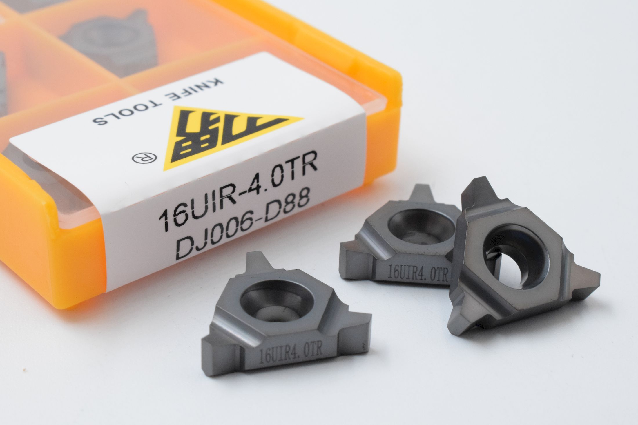 16UIR4.0TR DJ006-D88
