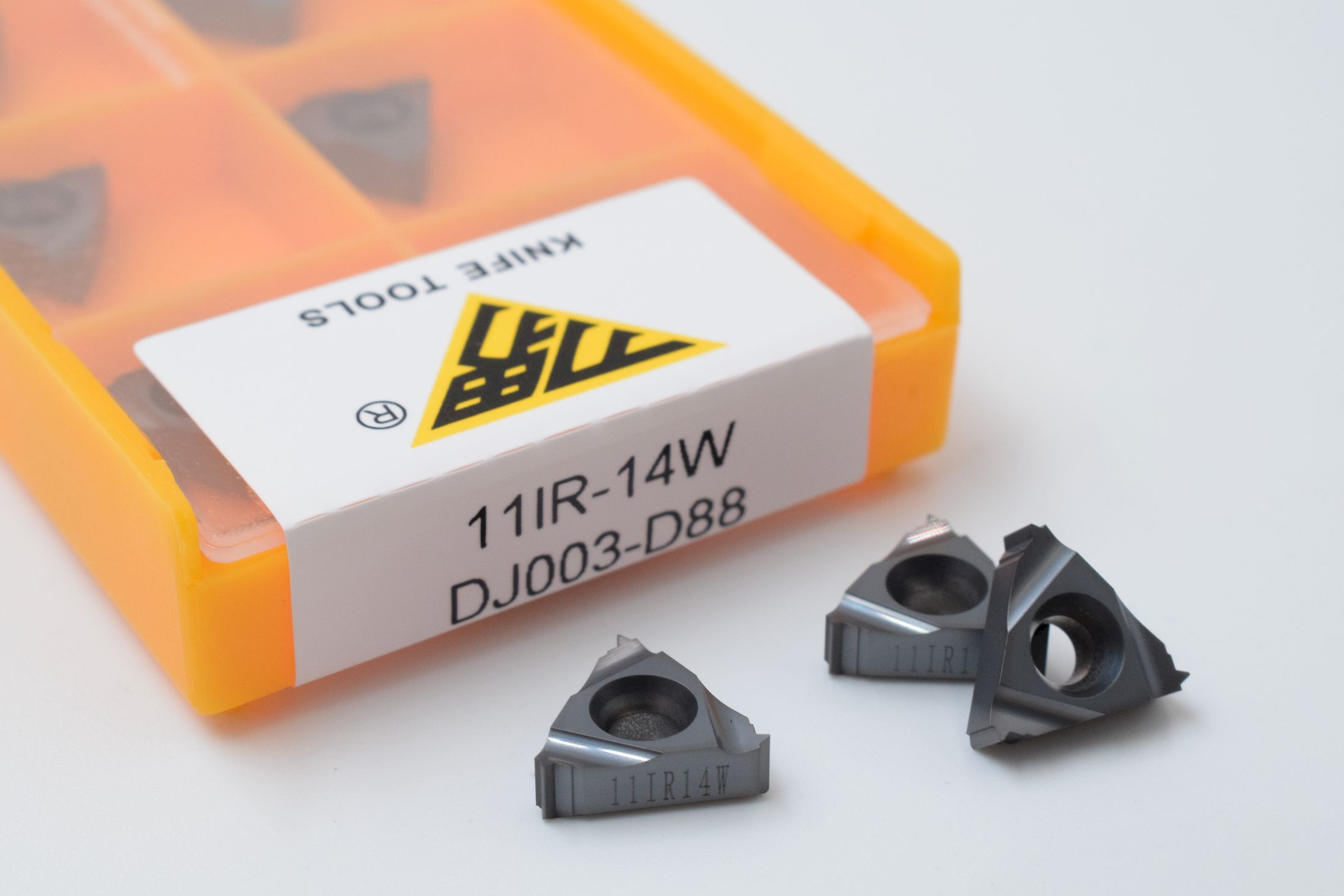 11IR14W DJ003-D88