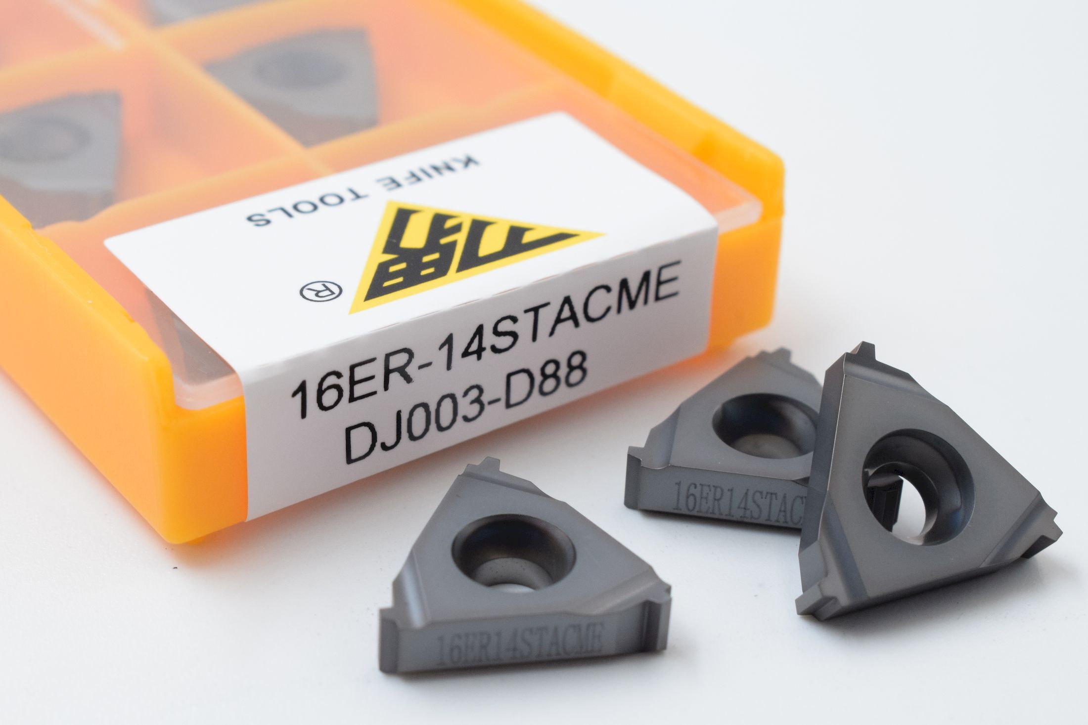 16ER14STACME DJ003-D88