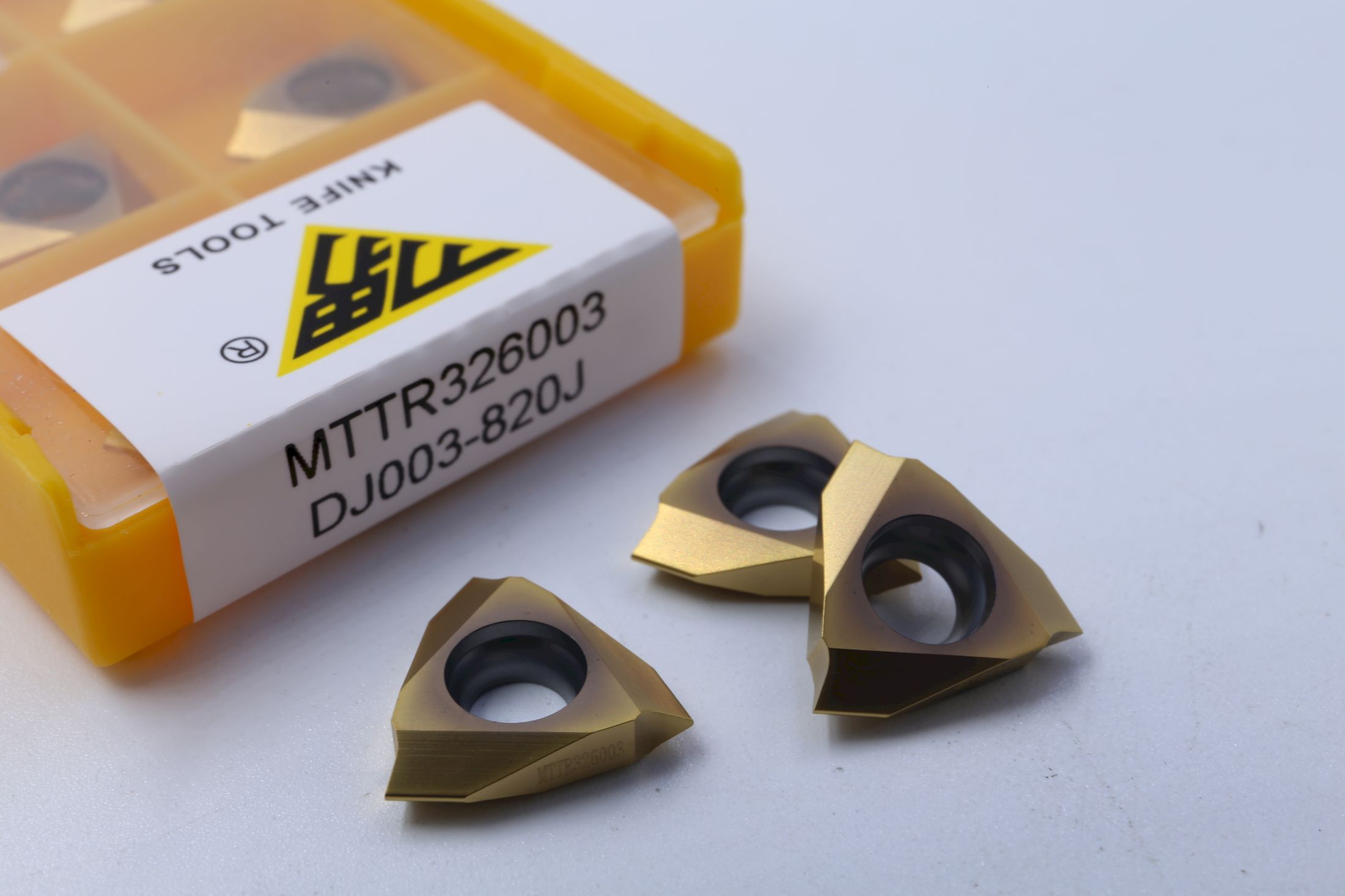 MTTR326003 DJ003-820J