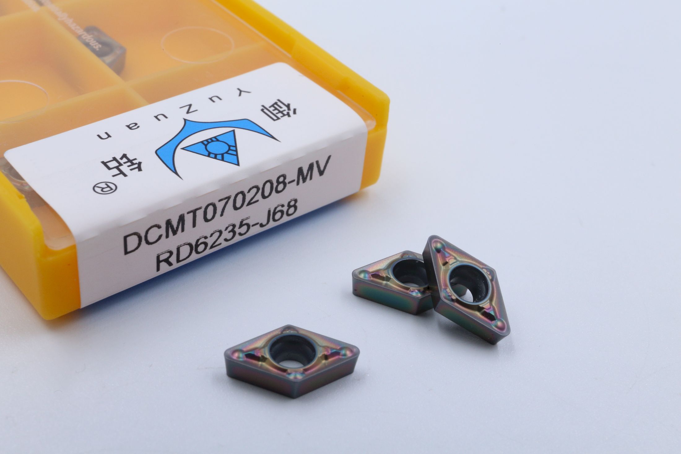 DCMT070208-MV RD6235-J68