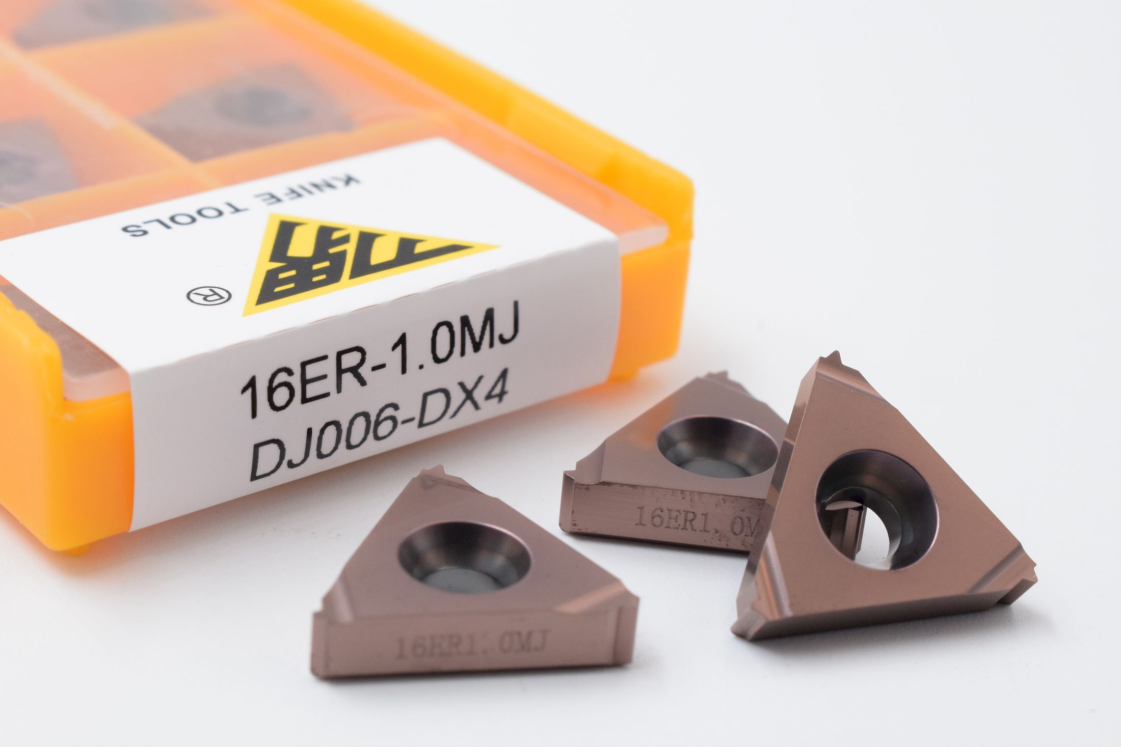 16ER1.0MJ DJ006-DX4