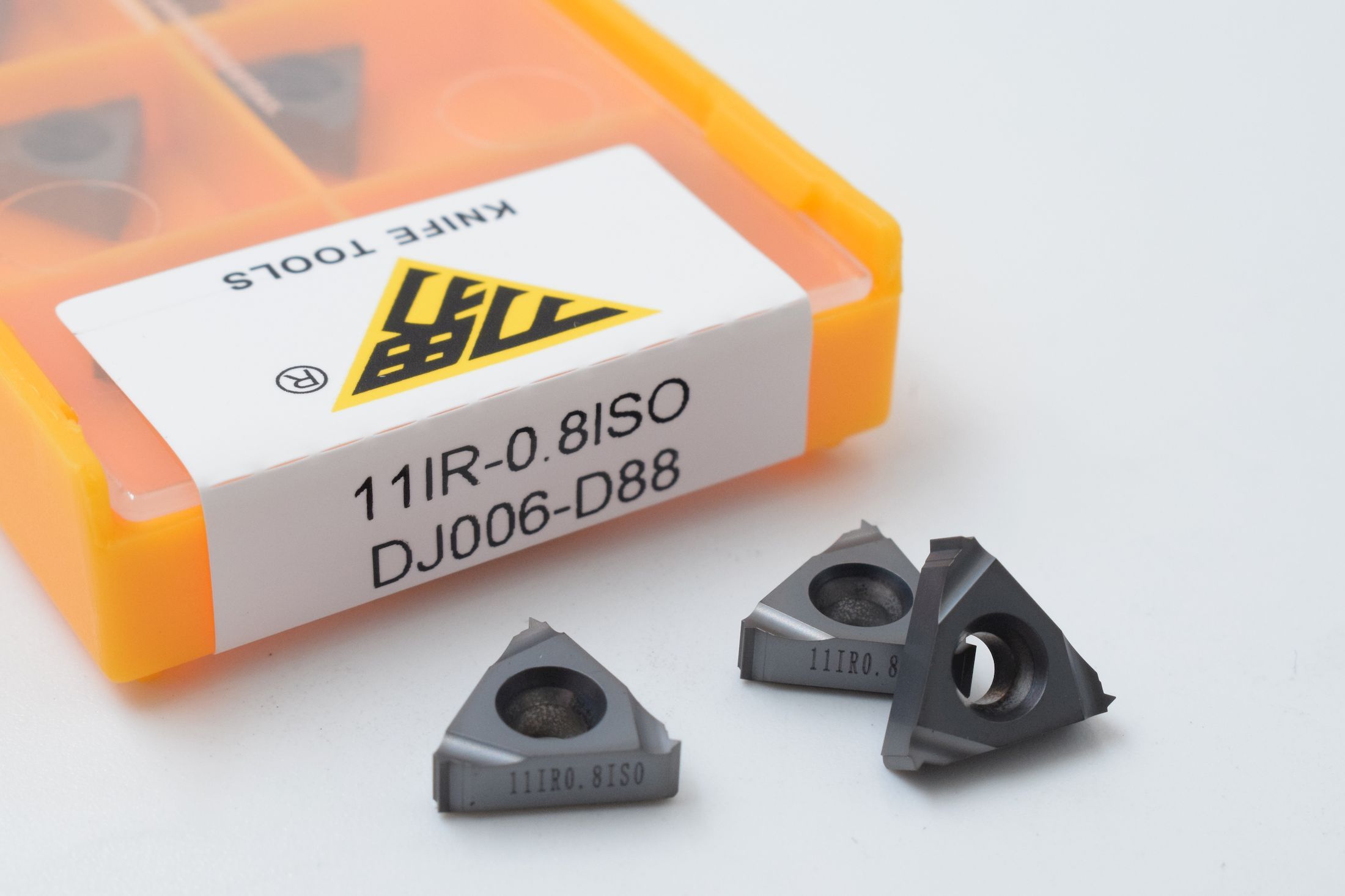 11IR0.8ISO DJ006-D88