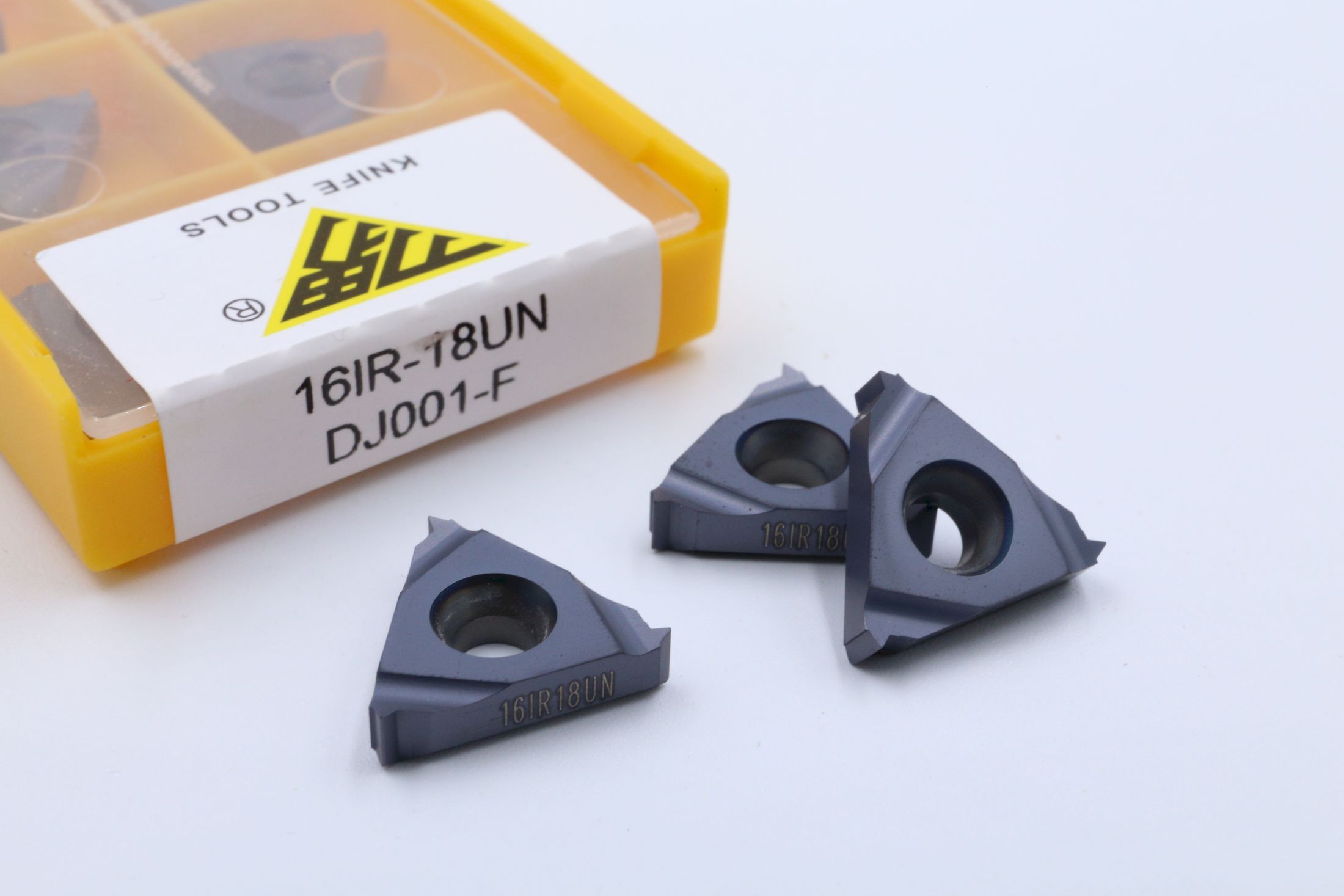 16IR18UN DJ001-F