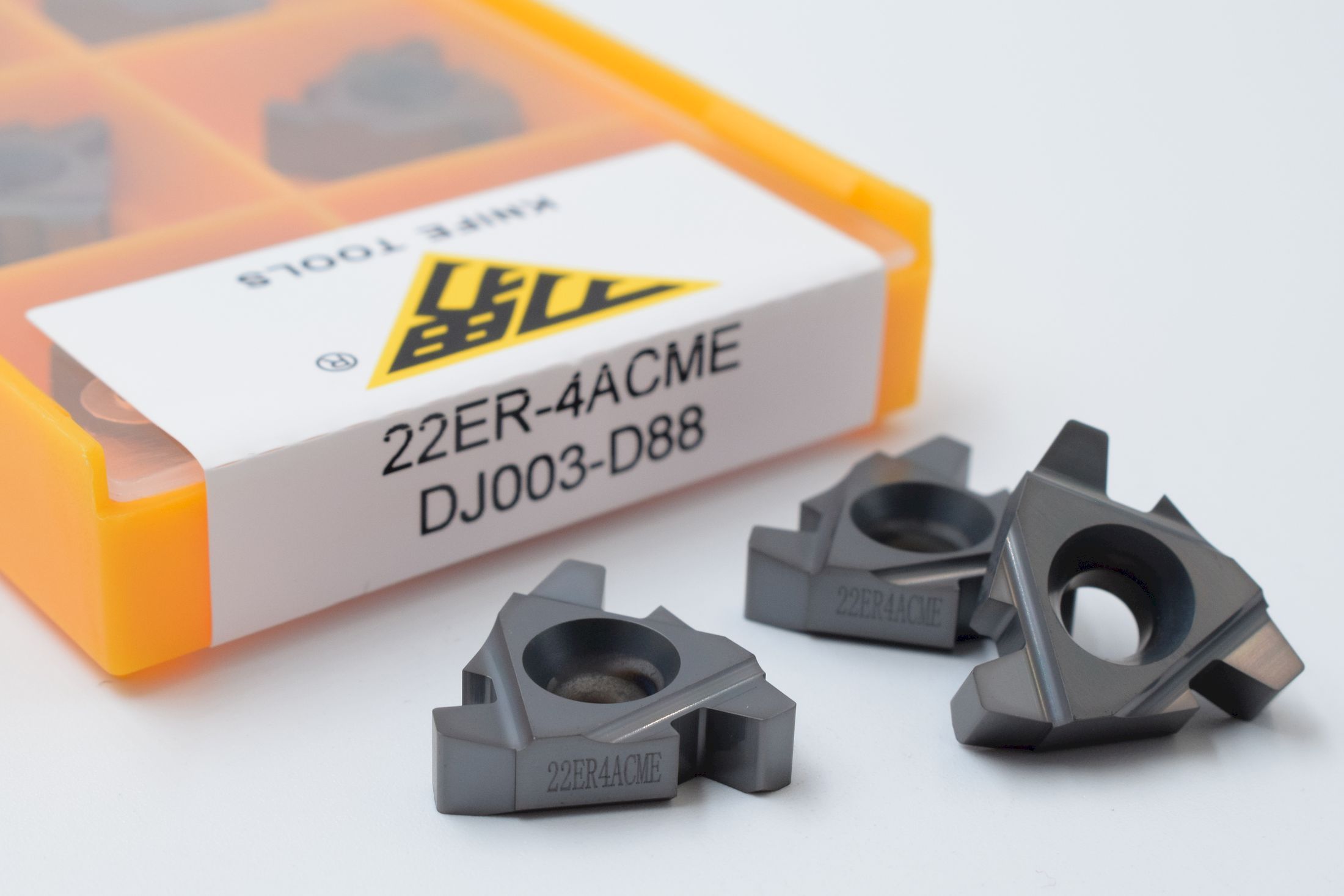 22ER4ACME DJ003-D88
