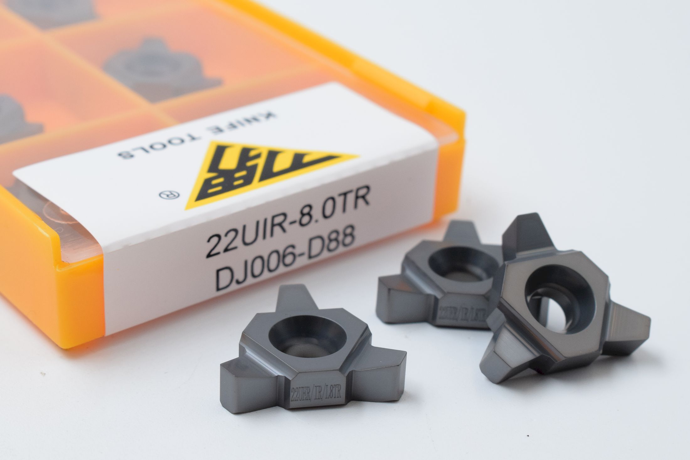 22UIR8.0TR DJ006-D88
