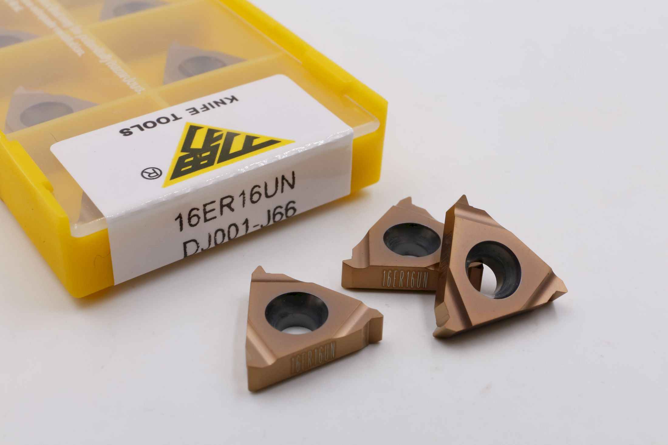 16ER16UN DJ001-J66