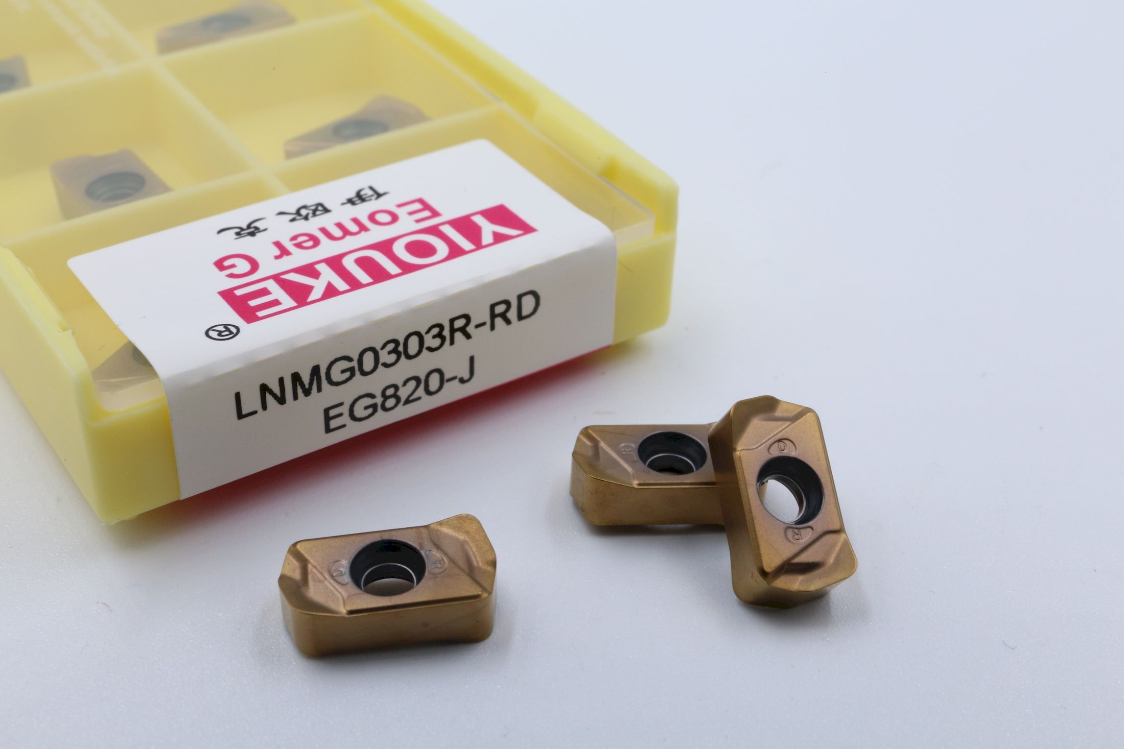LNMG0303R-RD EG820-J