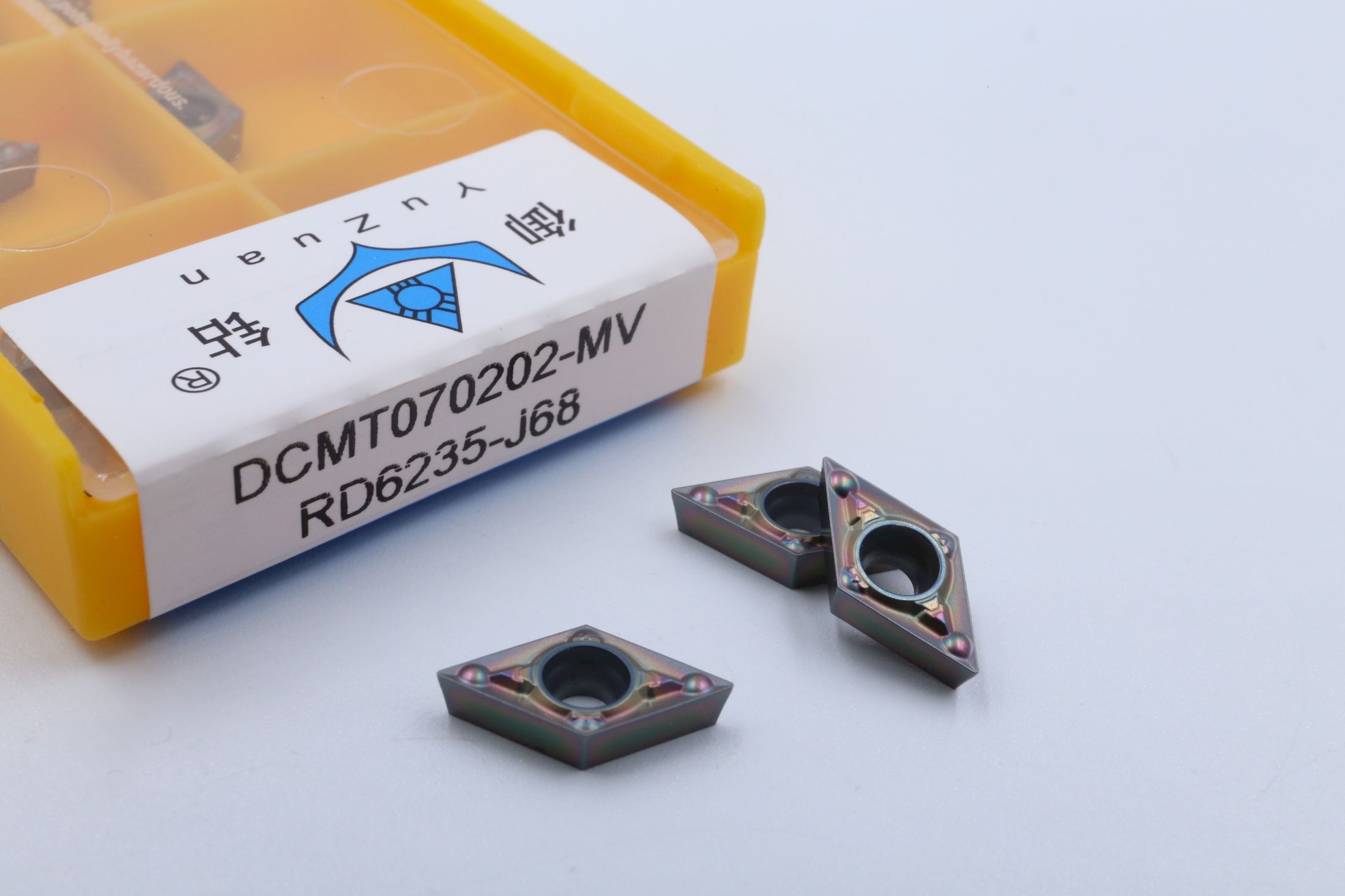 DCMT070202-MV RD6235-J68
