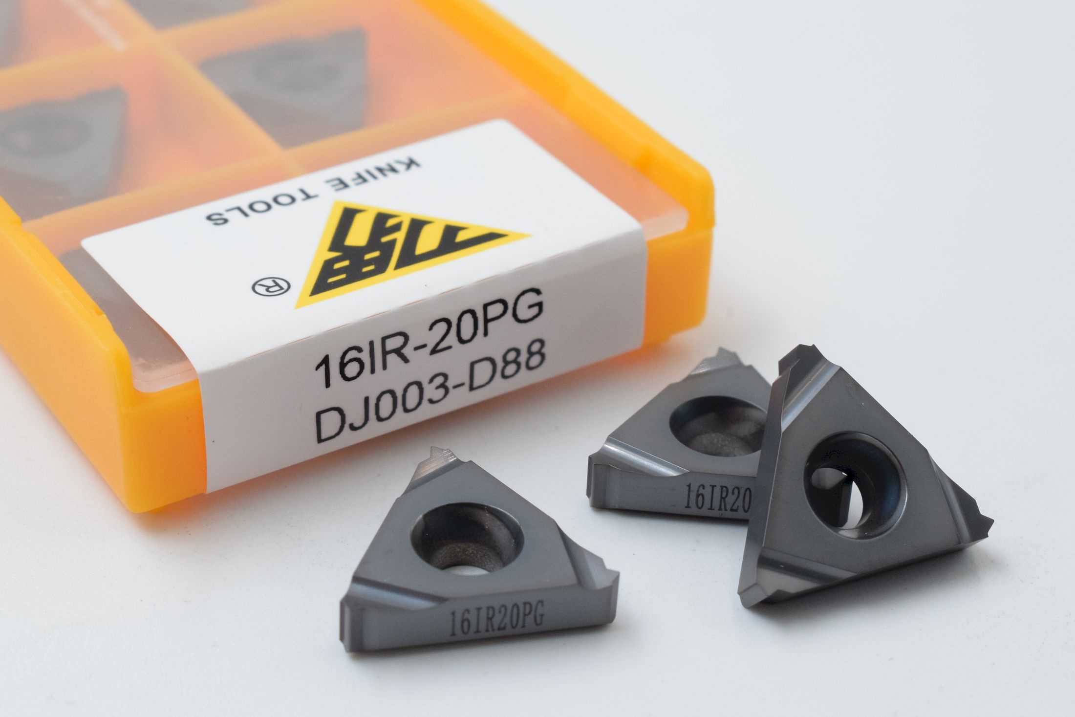 16IR20PG DJ003-D88