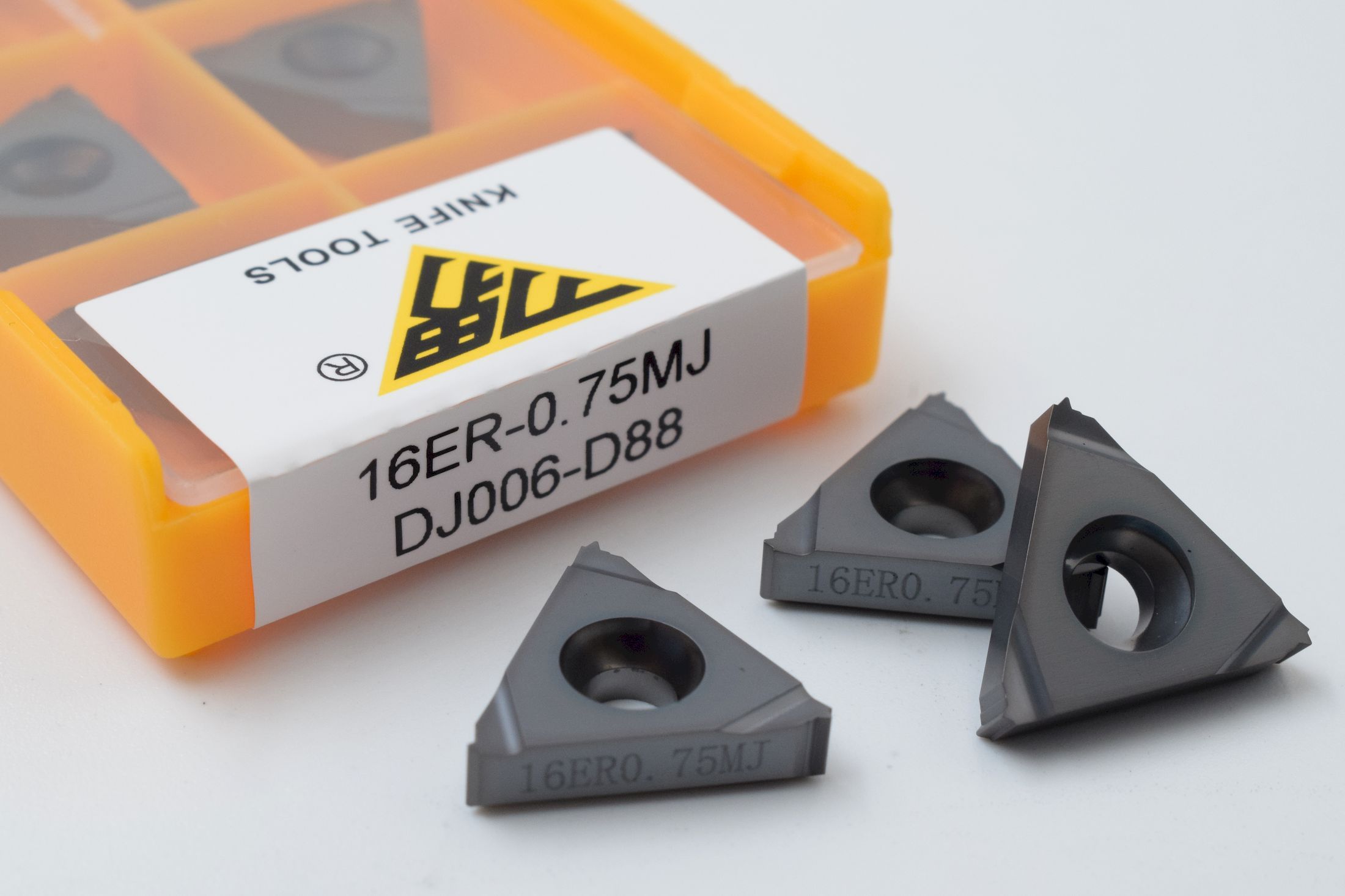 16ER0.75MJ DJ006-D88