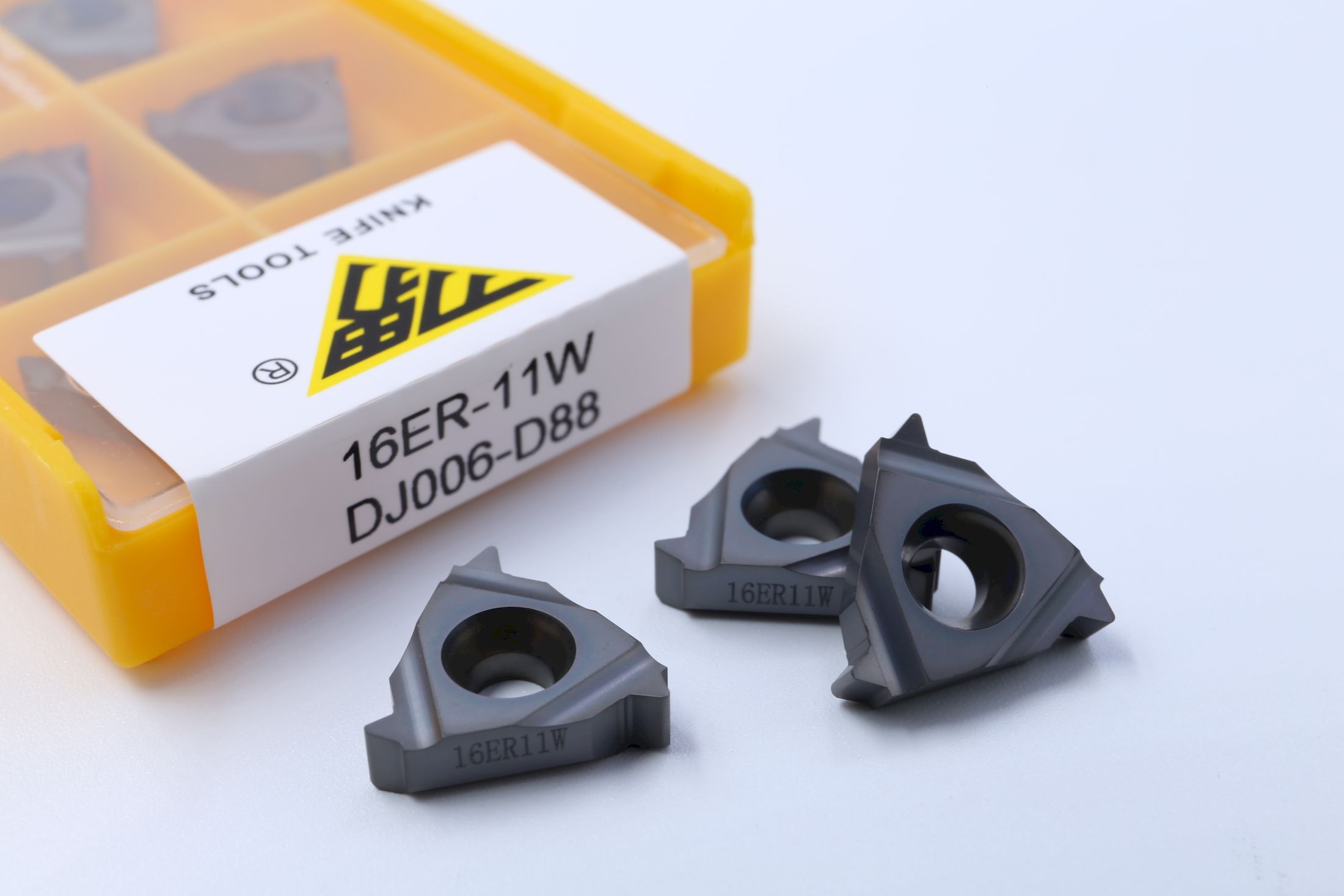16ER11W DJ006-D88