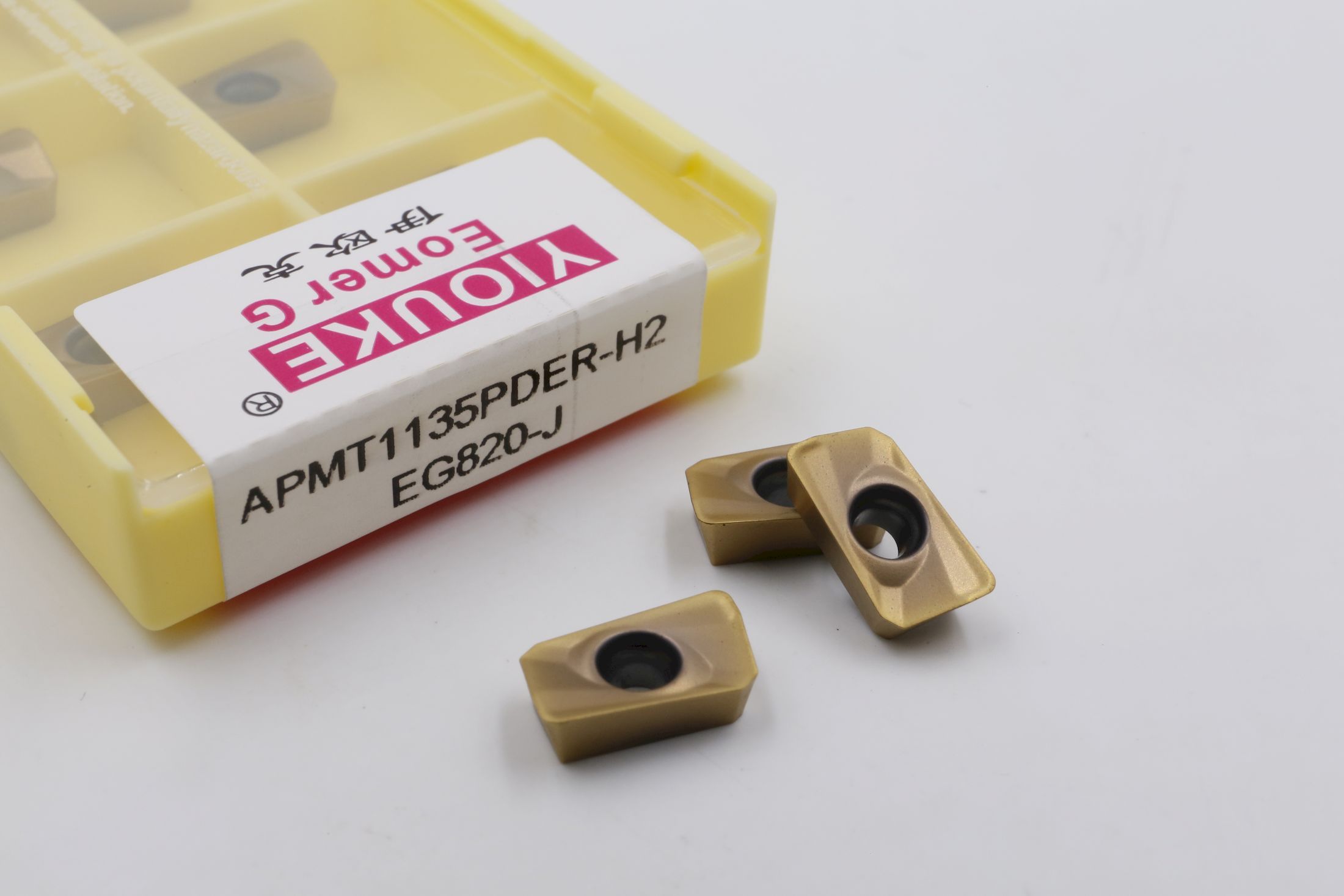 APMT1135PDER-H2 EG820-J