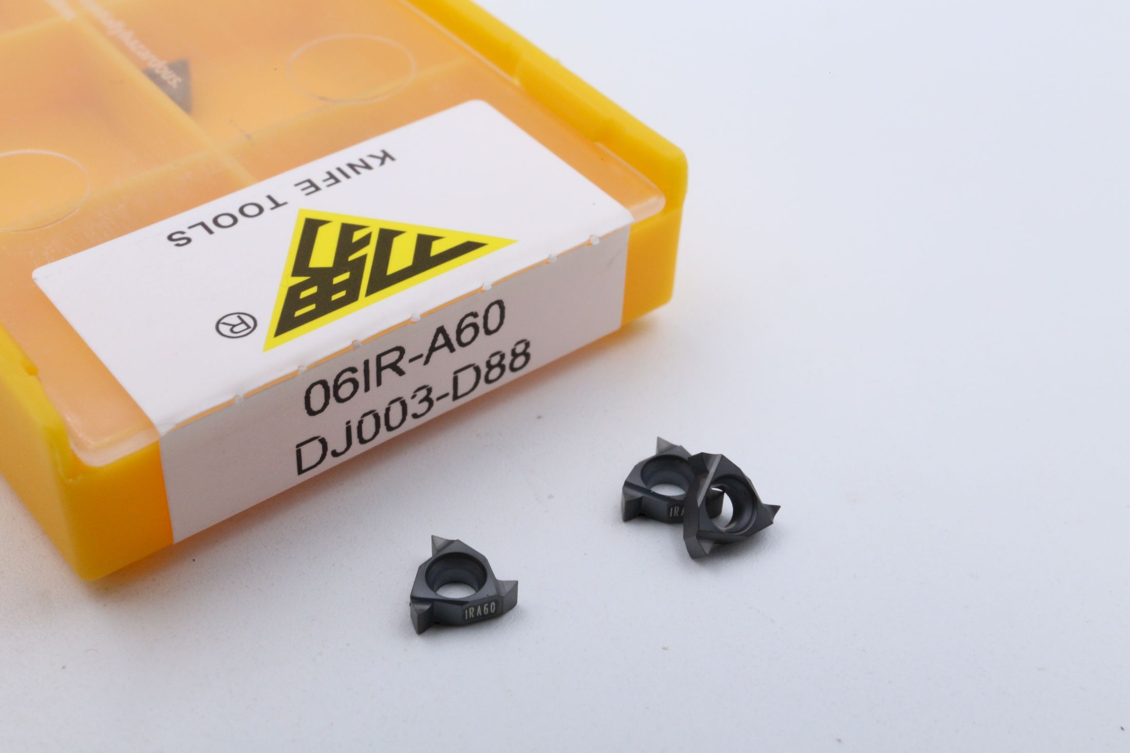 06IRA60 DJ003-D88