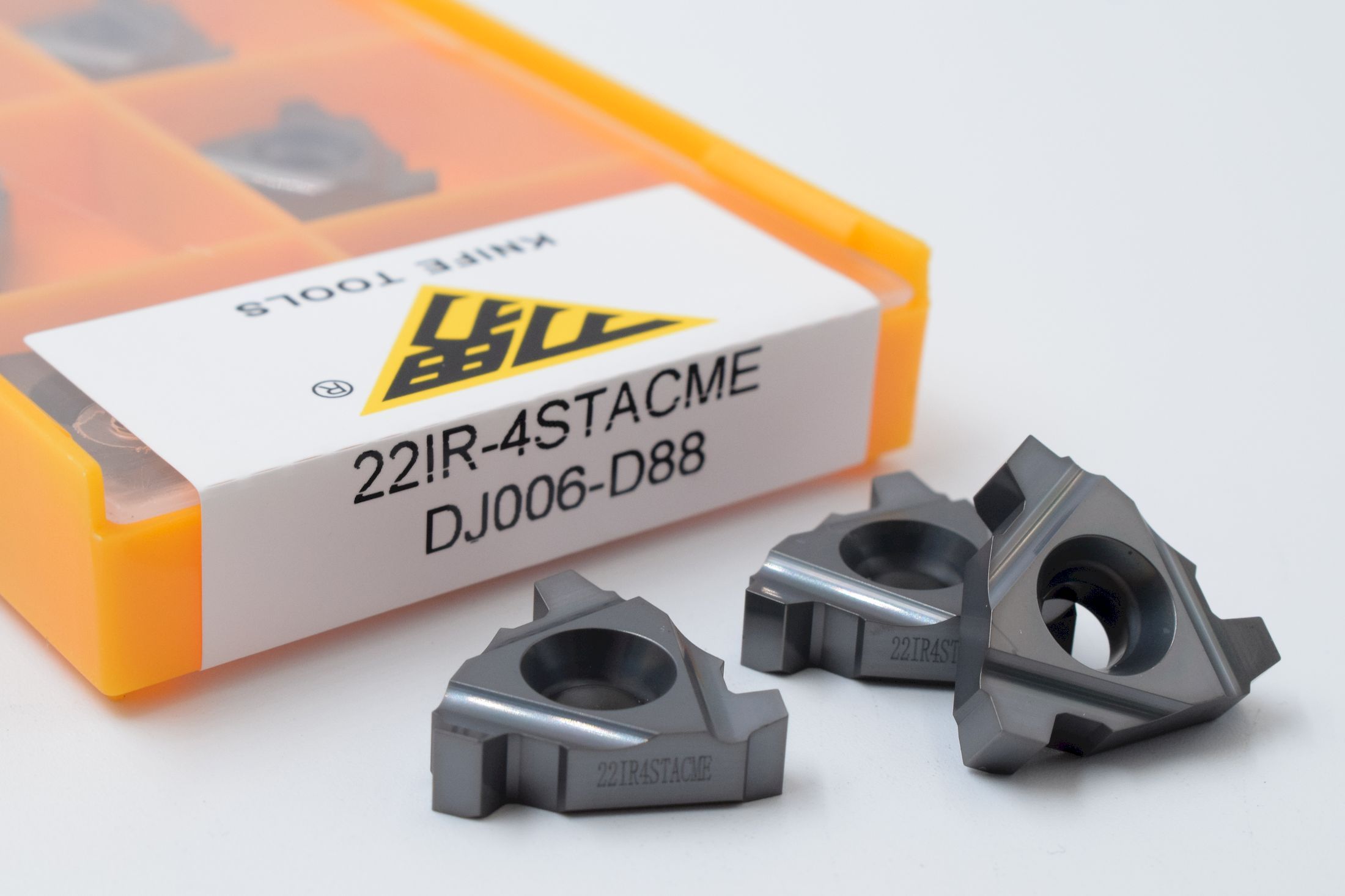 22IR4STACME DJ006-D88