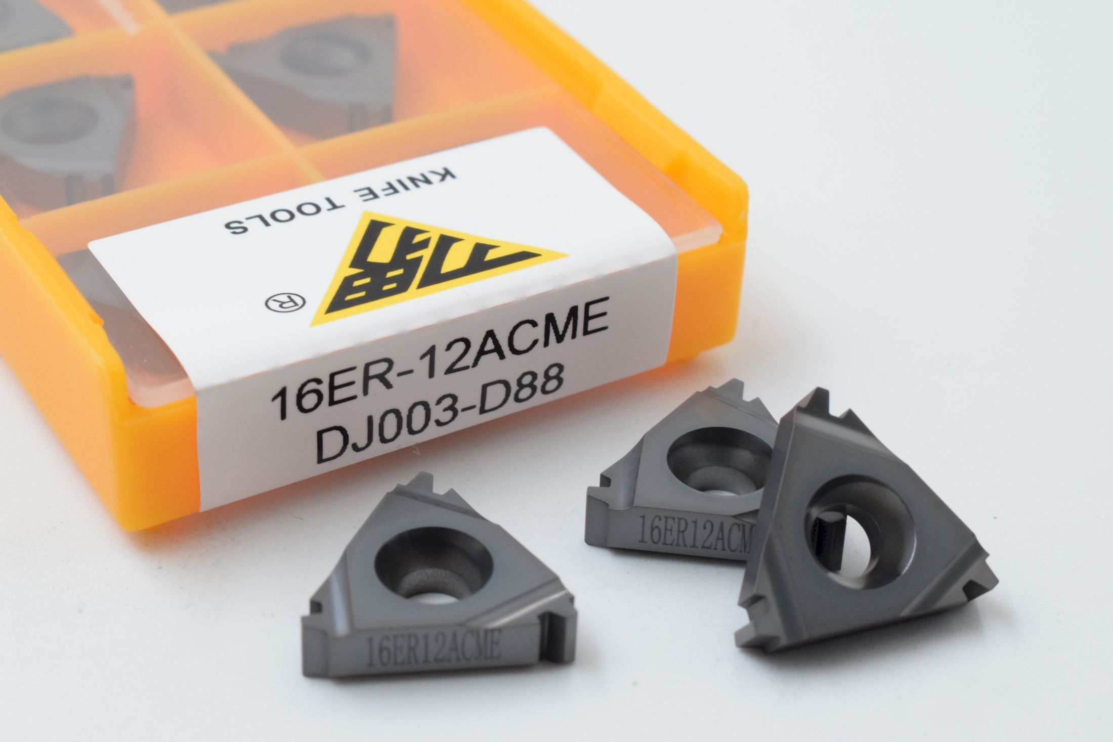 16ER12ACME DJ003-D88