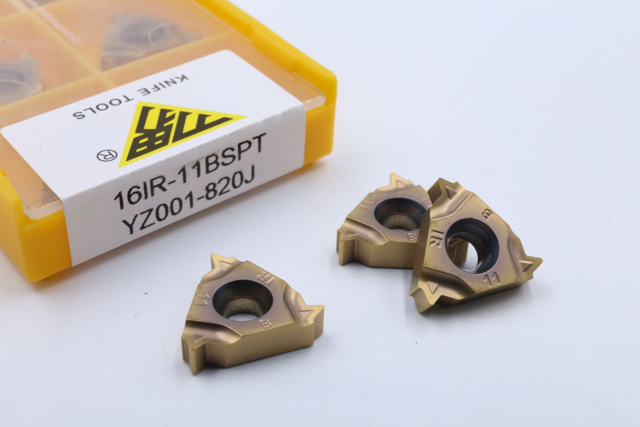 16IR11BSPT YZ001-820J