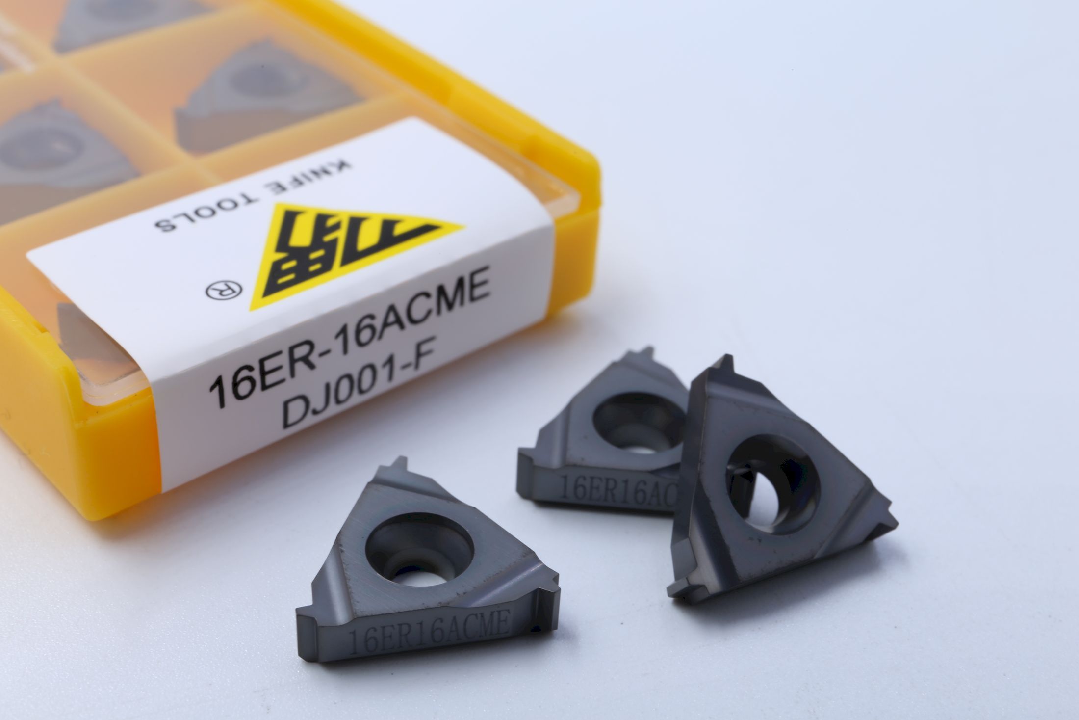 16ER16ACME DJ001-F