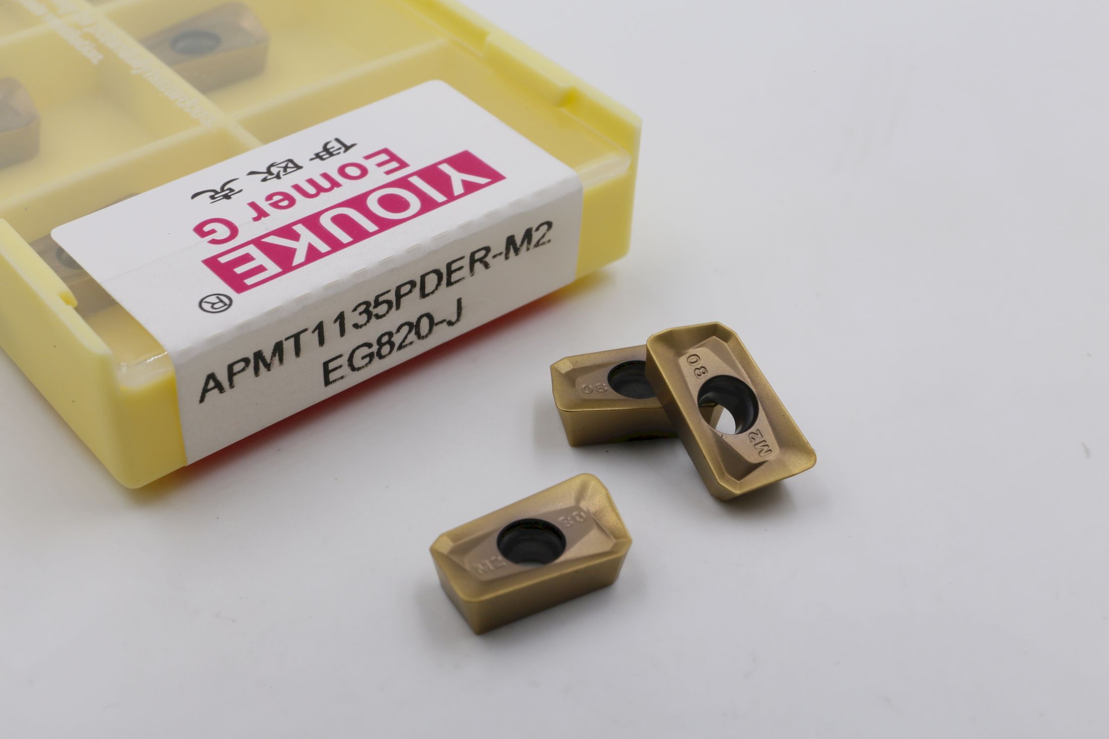 APMT1135PDER-M2 EG820-J