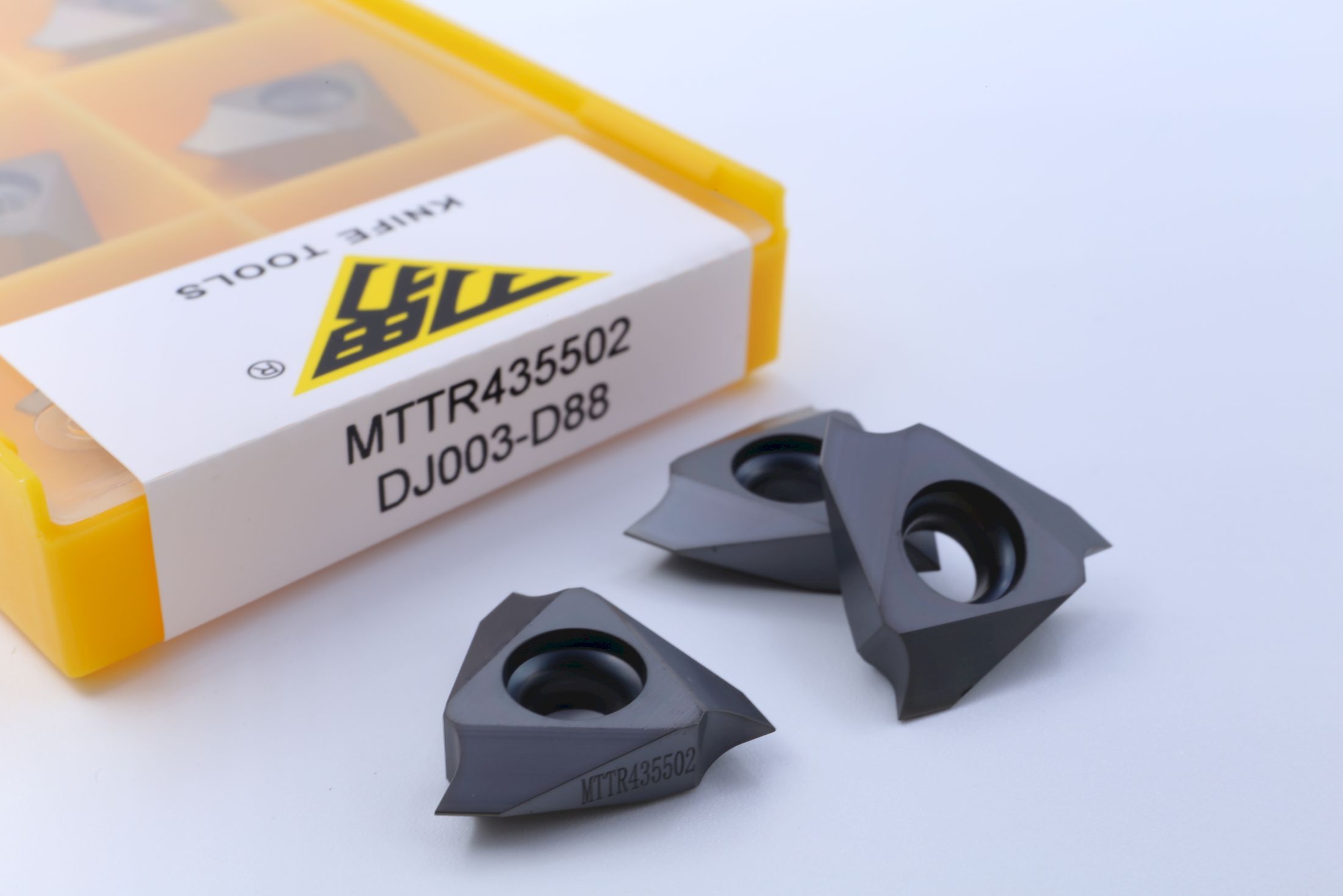 MTTR435502 DJ003-D88