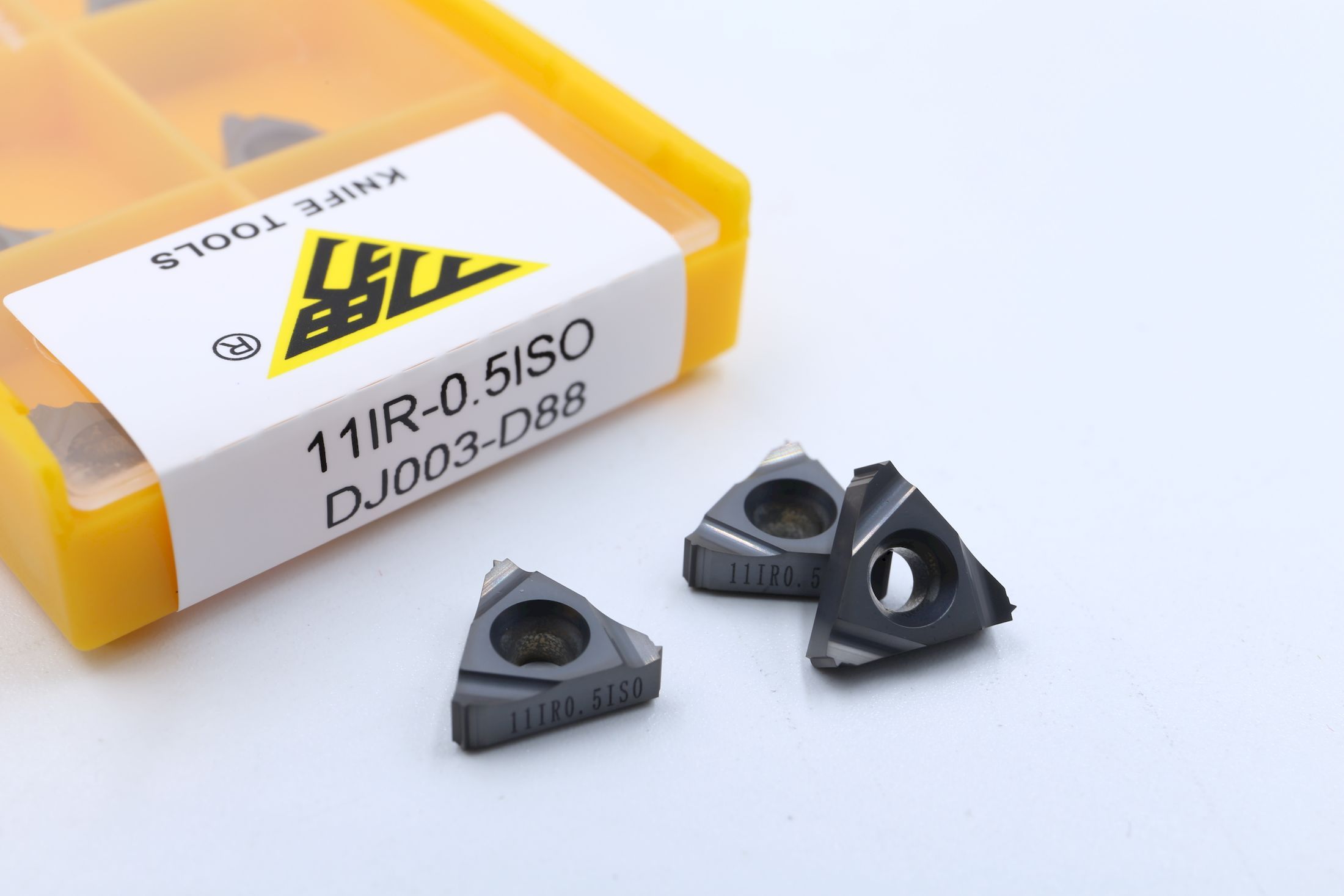11IR0.5ISO DJ003-D88