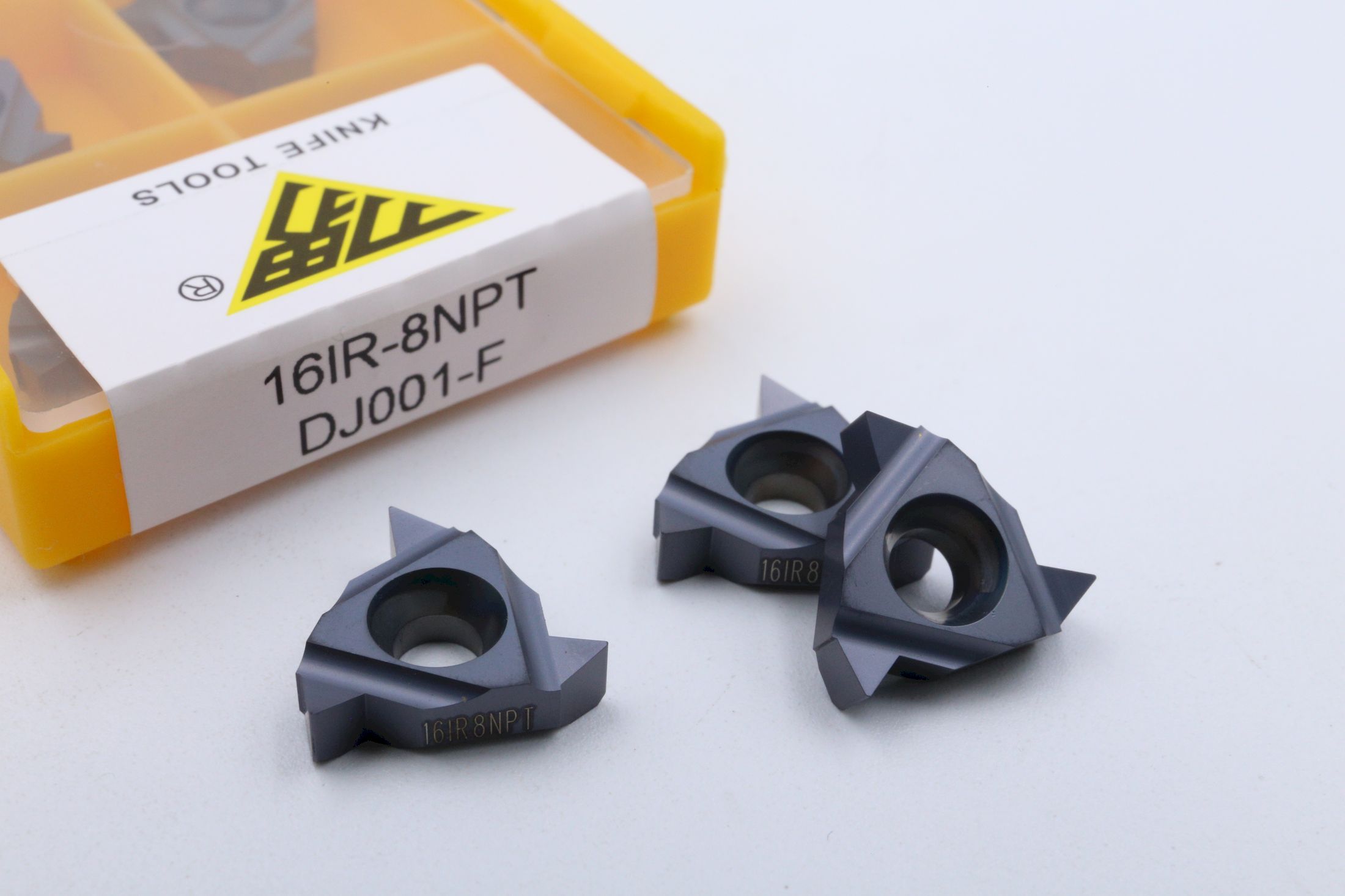 16IR8NPT DJ001-F
