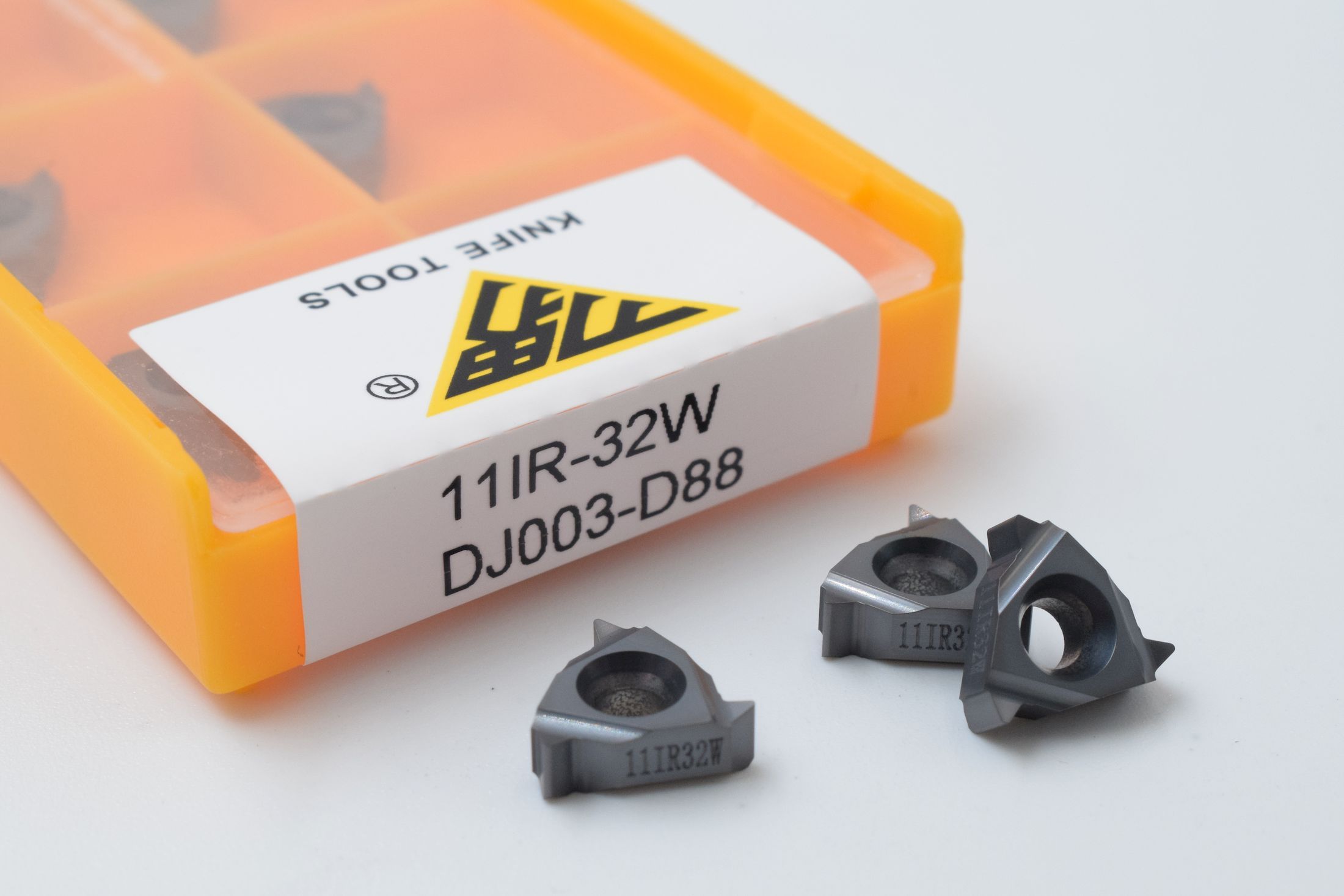 11IR32W DJ003-D88