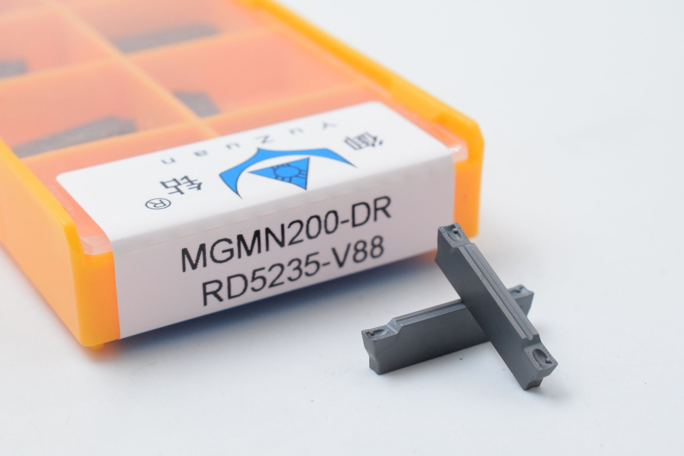 MGMN200-DR RD5235-V88